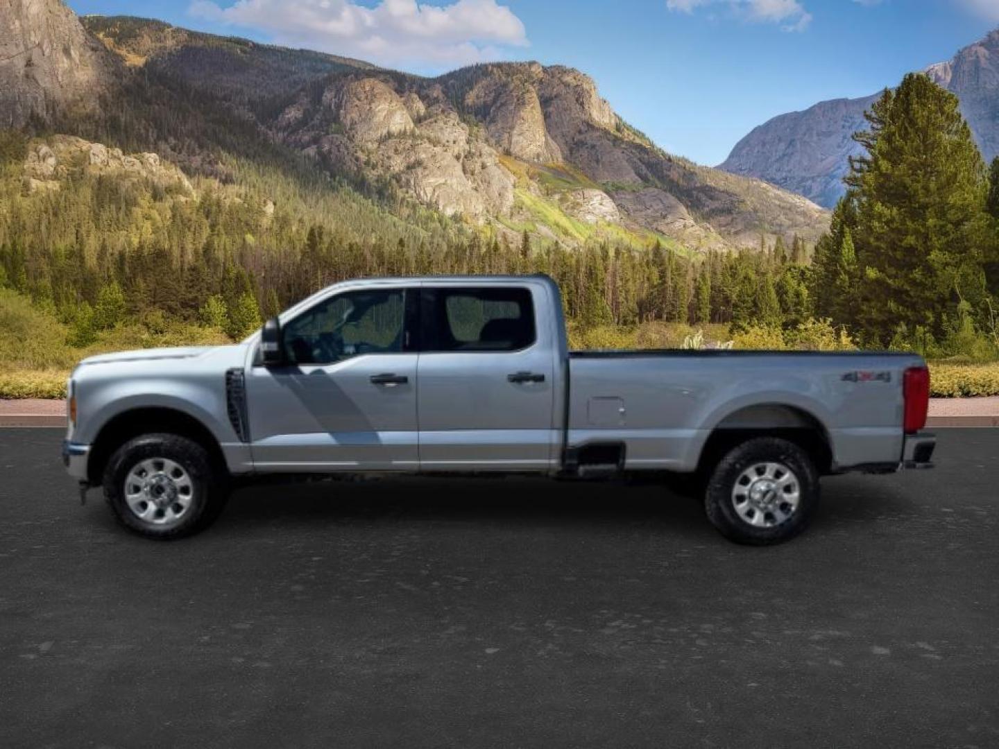 2024 Iconic Silver Metallic /Medium Dark Slate Ford F-250 (1FT7W2BN2RE) with an 73L V-8 DEVCT variable valve control engine, Automatic transmission, located at 1175 N Woodruff Ave, Idaho Falls, ID, 83401, 43.506901, -111.999657 - At Timberline Auto, finding a great deal on your next vehicle is always easy! Our experienced sales staff's goal is to help find you the right vehicle at the right price! Our knowledgeable finance department has options for almost any credit score. We offer extended service contract options to prote - Photo#1