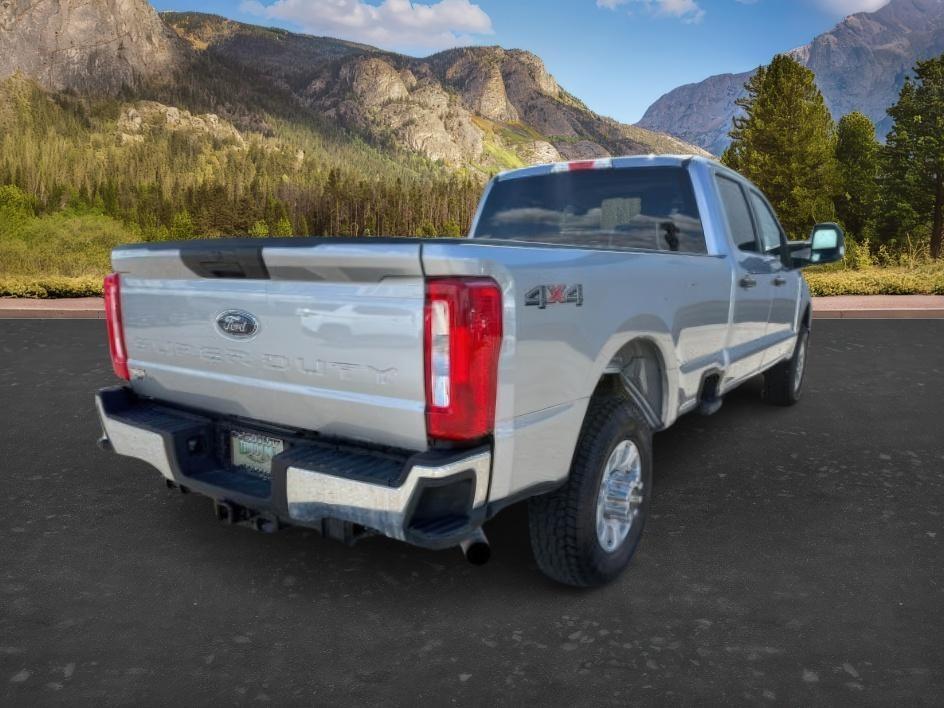 2024 SILVER /Medium Dark Slate Ford F-250 XLT (1FT7W2BN2RE) with an 7.3L V-8 DEVCT variable valve control engine, AUTOMATIC transmission, located at 1235 N Woodruff Ave., Idaho Falls, 83401, (208) 523-1053, 43.507172, -112.000488 - This 2024 Ford F-250 Super Duty is a modern heavy-duty pickup built for serious capability, strength, and everyday usability. Designed on Ford's latest Super Duty platform, it delivers confident performance for towing, hauling, and job site demands while still offering refined comfort for daily driv- Photo#6