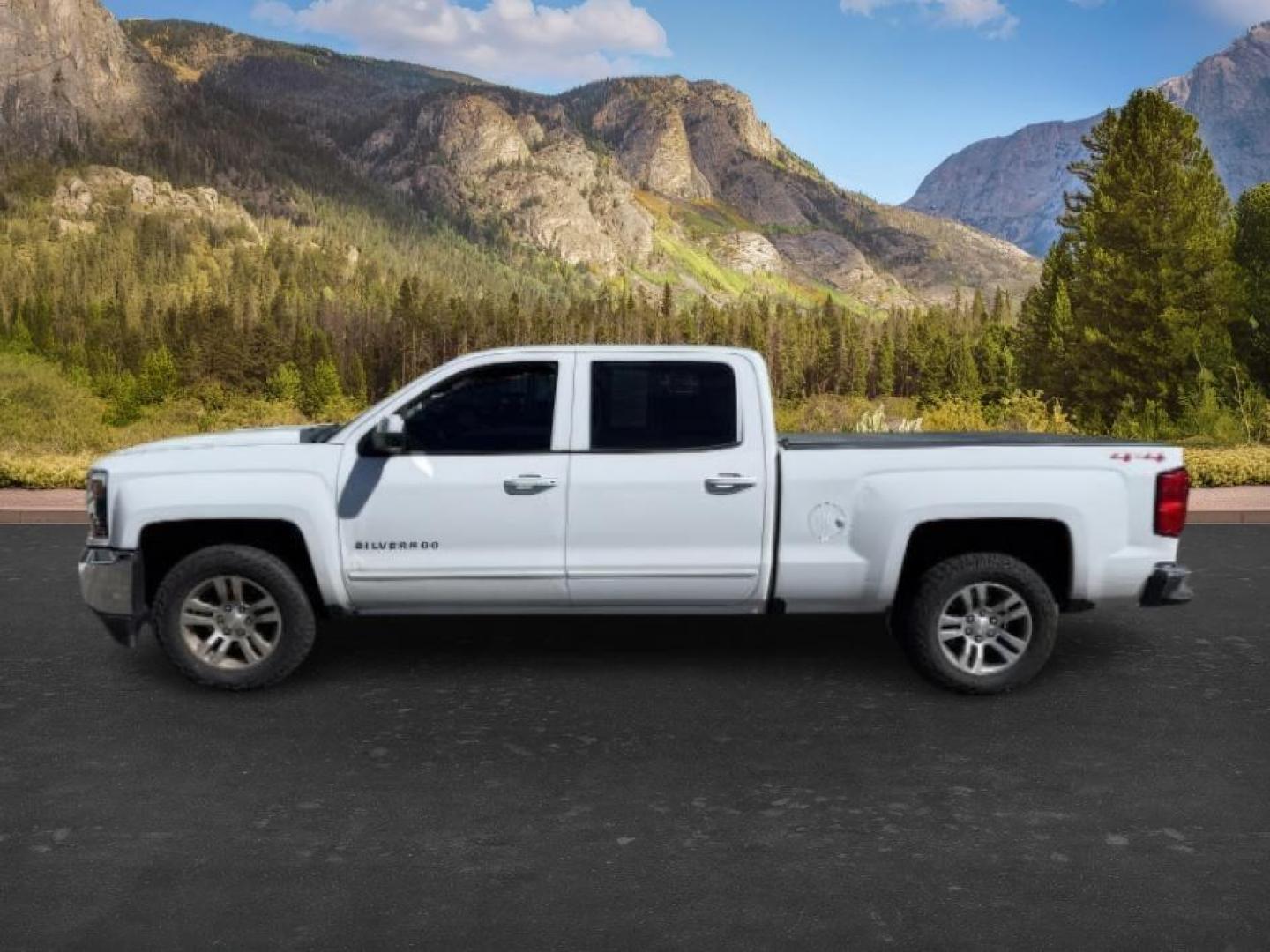2017 WHITE /Jet Black Chevrolet Silverado 1500 1LT (1GCUKREC7HF) with an EcoTec3 5.3L V-8 gasoline direct injection engine, AUTOMATIC transmission, located at 1235 N Woodruff Ave., Idaho Falls, 83401, (208) 523-1053, 43.507172, -112.000488 - At Timberline Auto, finding a great deal on your next vehicle is always easy! Our experienced sales staff's goal is to help find you the right vehicle at the right price! Our knowledgeable finance department has options for almost any credit score. We offer extended service contract options to prote - Photo#0