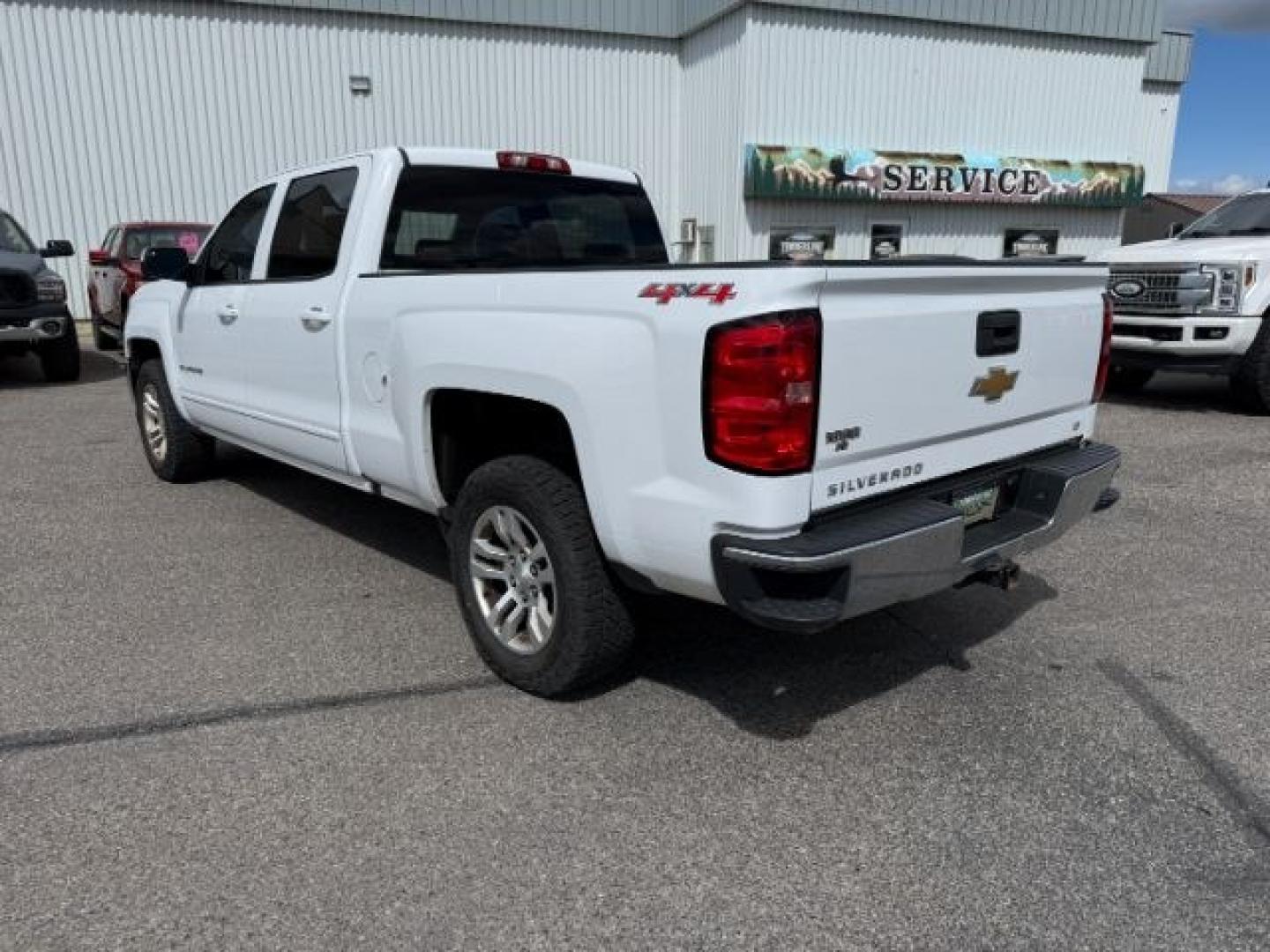 2017 WHITE /Jet Black Chevrolet Silverado 1500 1LT (1GCUKREC7HF) with an EcoTec3 5.3L V-8 gasoline direct injection engine, AUTOMATIC transmission, located at 1235 N Woodruff Ave., Idaho Falls, 83401, (208) 523-1053, 43.507172, -112.000488 - Photo#3