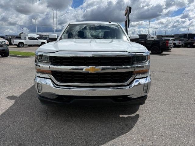 2017 WHITE /Jet Black Chevrolet Silverado 1500 (1GCUKREC7HF) with an EcoTec3 53L V-8 gasoline direct injection engine, Automatic transmission, located at 1175 N Woodruff Ave, Idaho Falls, ID, 83401, 43.506901, -111.999657 - At Timberline Auto, finding a great deal on your next vehicle is always easy! Our experienced sales staff's goal is to help find you the right vehicle at the right price! Our knowledgeable finance department has options for almost any credit score. We offer extended service contract options to prote - Photo#35