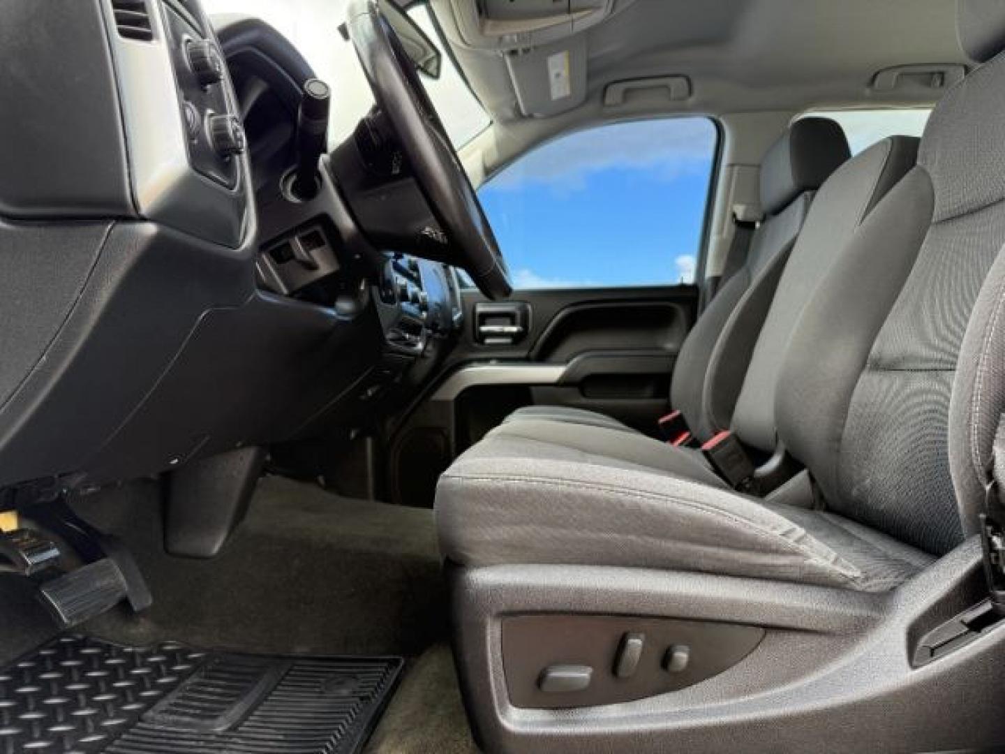 2017 WHITE /Jet Black Chevrolet Silverado 1500 1LT (1GCUKREC7HF) with an EcoTec3 5.3L V-8 gasoline direct injection engine, AUTOMATIC transmission, located at 1235 N Woodruff Ave., Idaho Falls, 83401, (208) 523-1053, 43.507172, -112.000488 - Photo#13