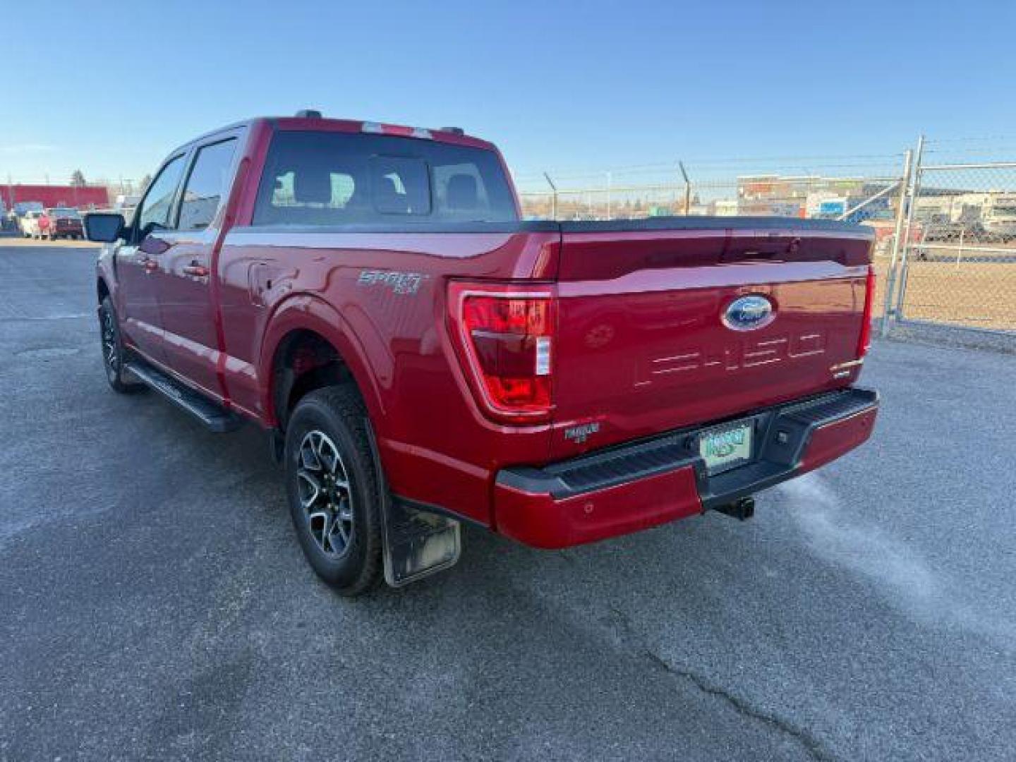 2022 RED /Black Ford F-150 (1FTFW1E85NK) with an EcoBoost 35L V-6 portdirect injection engine, Automatic transmission, located at 1175 N Woodruff Ave, Idaho Falls, ID, 83401, 43.506901, -111.999657 - At Timberline Auto, finding a great deal on your next vehicle is always easy! Our experienced sales staff's goal is to help find you the right vehicle at the right price! Our knowledgeable finance department has options for almost any credit score. We offer extended service contract options to prote - Photo#29