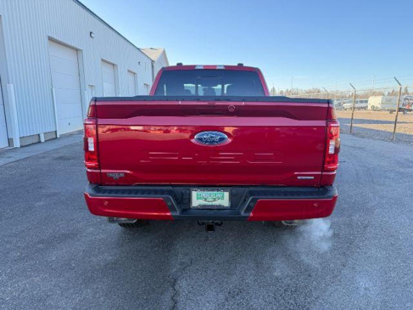 2022 RED /Black Ford F-150 (1FTFW1E85NK) with an EcoBoost 35L V-6 portdirect injection engine, Automatic transmission, located at 1175 N Woodruff Ave, Idaho Falls, ID, 83401, 43.506901, -111.999657 - At Timberline Auto, finding a great deal on your next vehicle is always easy! Our experienced sales staff's goal is to help find you the right vehicle at the right price! Our knowledgeable finance department has options for almost any credit score. We offer extended service contract options to prote - Photo#30