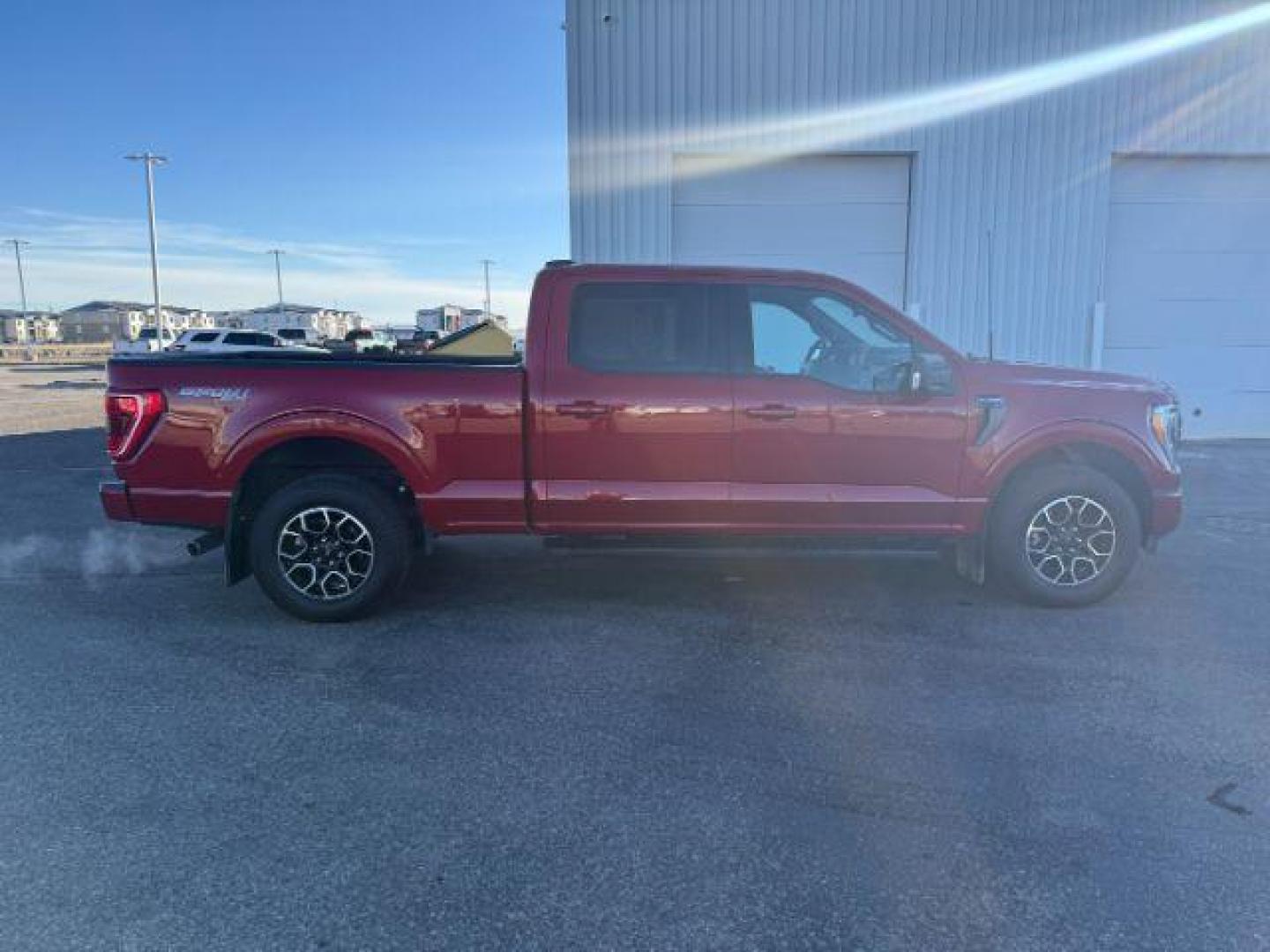 2022 RED /Black Ford F-150 (1FTFW1E85NK) with an EcoBoost 35L V-6 portdirect injection engine, Automatic transmission, located at 1175 N Woodruff Ave, Idaho Falls, ID, 83401, 43.506901, -111.999657 - At Timberline Auto, finding a great deal on your next vehicle is always easy! Our experienced sales staff's goal is to help find you the right vehicle at the right price! Our knowledgeable finance department has options for almost any credit score. We offer extended service contract options to prote - Photo#34