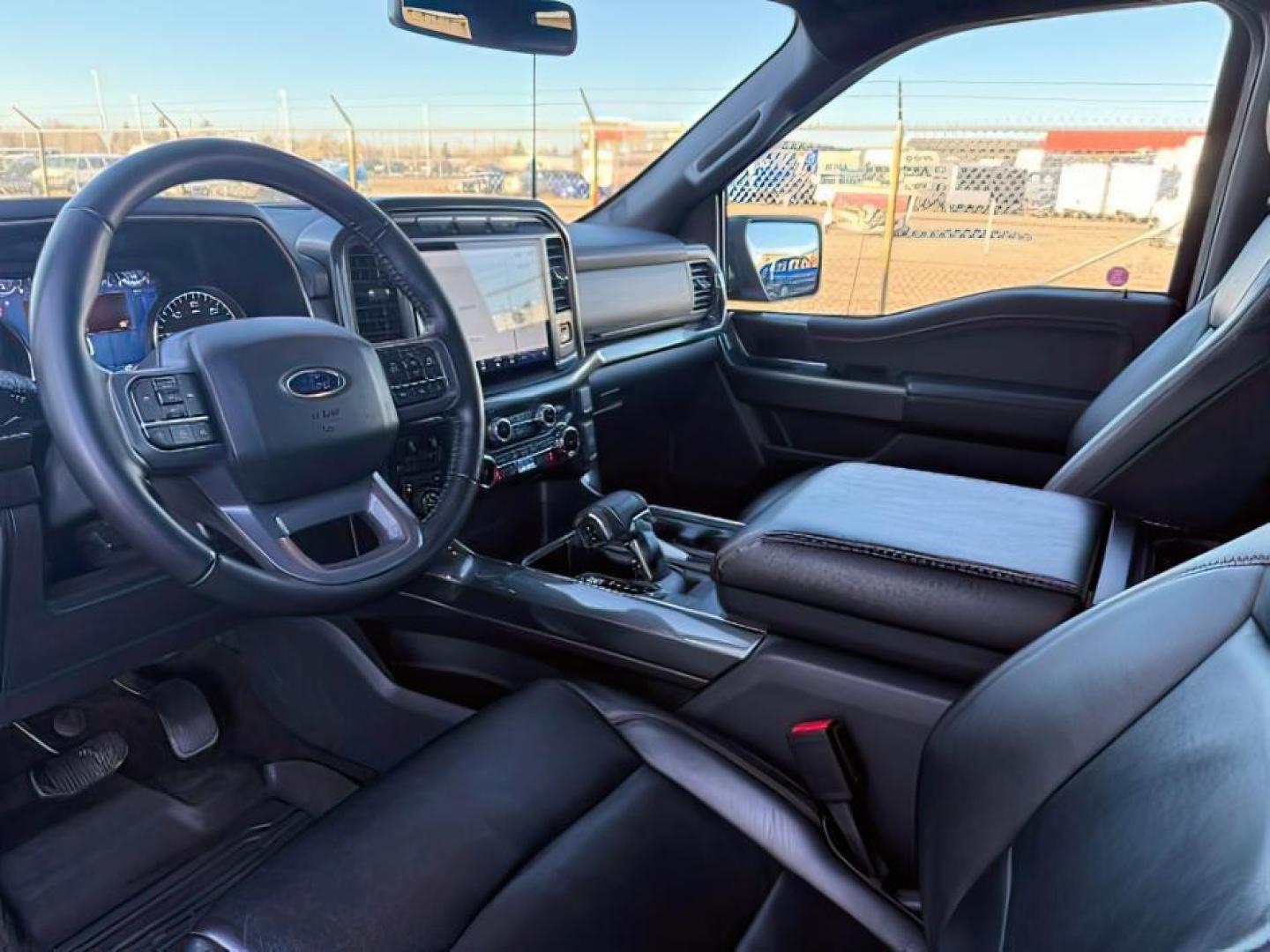 2022 RED /Black Ford F-150 (1FTFW1E85NK) with an EcoBoost 35L V-6 portdirect injection engine, Automatic transmission, located at 1175 N Woodruff Ave, Idaho Falls, ID, 83401, 43.506901, -111.999657 - At Timberline Auto, finding a great deal on your next vehicle is always easy! Our experienced sales staff's goal is to help find you the right vehicle at the right price! Our knowledgeable finance department has options for almost any credit score. We offer extended service contract options to prote - Photo#14