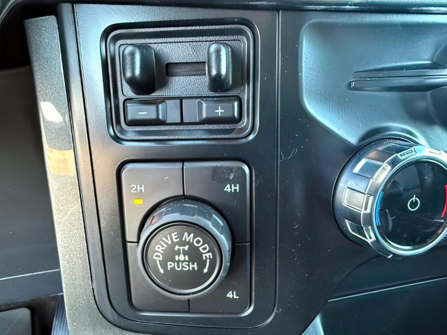 2022 RED /Black Ford F-150 (1FTFW1E85NK) with an EcoBoost 35L V-6 portdirect injection engine, Automatic transmission, located at 1175 N Woodruff Ave, Idaho Falls, ID, 83401, 43.506901, -111.999657 - At Timberline Auto, finding a great deal on your next vehicle is always easy! Our experienced sales staff's goal is to help find you the right vehicle at the right price! Our knowledgeable finance department has options for almost any credit score. We offer extended service contract options to prote - Photo#19