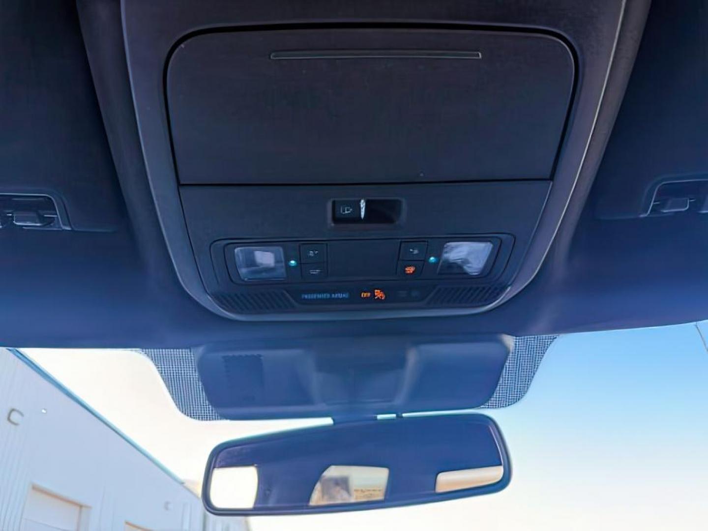 2022 RED /Black Ford F-150 (1FTFW1E85NK) with an EcoBoost 35L V-6 portdirect injection engine, Automatic transmission, located at 1175 N Woodruff Ave, Idaho Falls, ID, 83401, 43.506901, -111.999657 - At Timberline Auto, finding a great deal on your next vehicle is always easy! Our experienced sales staff's goal is to help find you the right vehicle at the right price! Our knowledgeable finance department has options for almost any credit score. We offer extended service contract options to prote - Photo#20