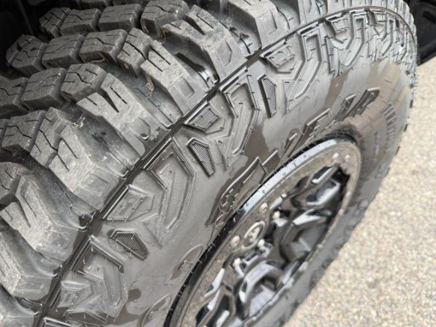 2021 BLUE /Medium Sandstone w/Black Onyx Ford Bronco (1FMEE5DP7ML) with an EcoBoost 27L V-6 portdirect injection engine, Automatic transmission, located at 1175 N Woodruff Ave, Idaho Falls, ID, 83401, 43.506901, -111.999657 - At Timberline Auto, finding a great deal on your next vehicle is always easy! Our experienced sales staff's goal is to help find you the right vehicle at the right price! Our knowledgeable finance department has options for almost any credit score. We offer extended service contract options to prote - Photo#10