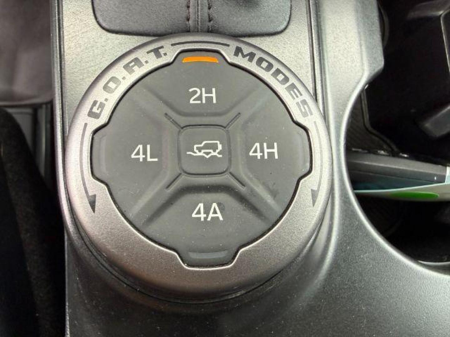 2021 BLUE /Medium Sandstone w/Black Onyx Ford Bronco (1FMEE5DP7ML) with an EcoBoost 27L V-6 portdirect injection engine, Automatic transmission, located at 1175 N Woodruff Ave, Idaho Falls, ID, 83401, 43.506901, -111.999657 - At Timberline Auto, finding a great deal on your next vehicle is always easy! Our experienced sales staff's goal is to help find you the right vehicle at the right price! Our knowledgeable finance department has options for almost any credit score. We offer extended service contract options to prote - Photo#21