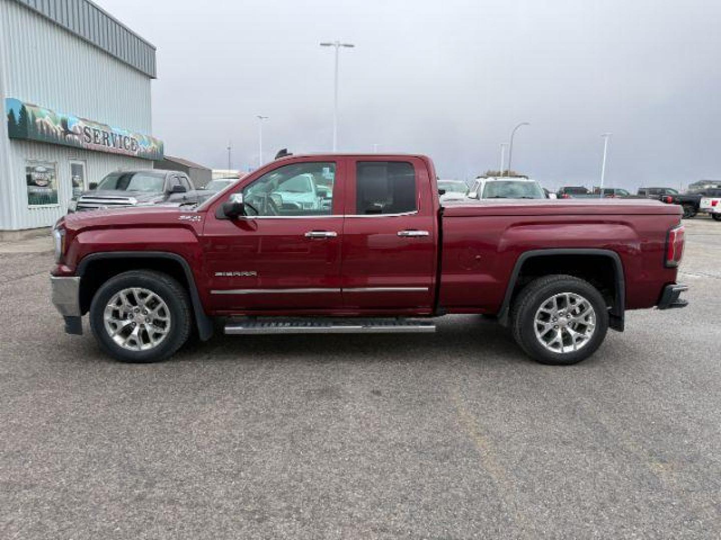 2017 RED /Jet Black GMC Sierra 1500 (1GTV2NEC1HZ) with an 53L V8 VORTEC engine, Automatic transmission, located at 1175 N Woodruff Ave, Idaho Falls, ID, 83401, 43.506901, -111.999657 - At Timberline Auto, finding a great deal on your next vehicle is always easy! Our experienced sales staff's goal is to help find you the right vehicle at the right price! Our knowledgeable finance department has options for almost any credit score. We offer extended service contract options to prote - Photo#29