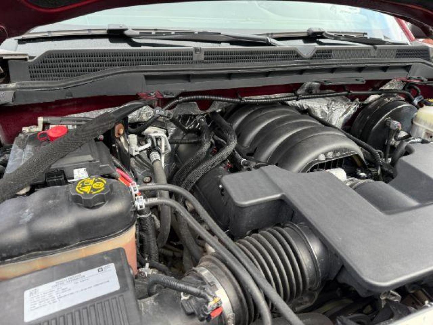 2017 RED /Jet Black GMC Sierra 1500 (1GTV2NEC1HZ) with an 53L V8 VORTEC engine, Automatic transmission, located at 1175 N Woodruff Ave, Idaho Falls, ID, 83401, 43.506901, -111.999657 - At Timberline Auto, finding a great deal on your next vehicle is always easy! Our experienced sales staff's goal is to help find you the right vehicle at the right price! Our knowledgeable finance department has options for almost any credit score. We offer extended service contract options to prote - Photo#55