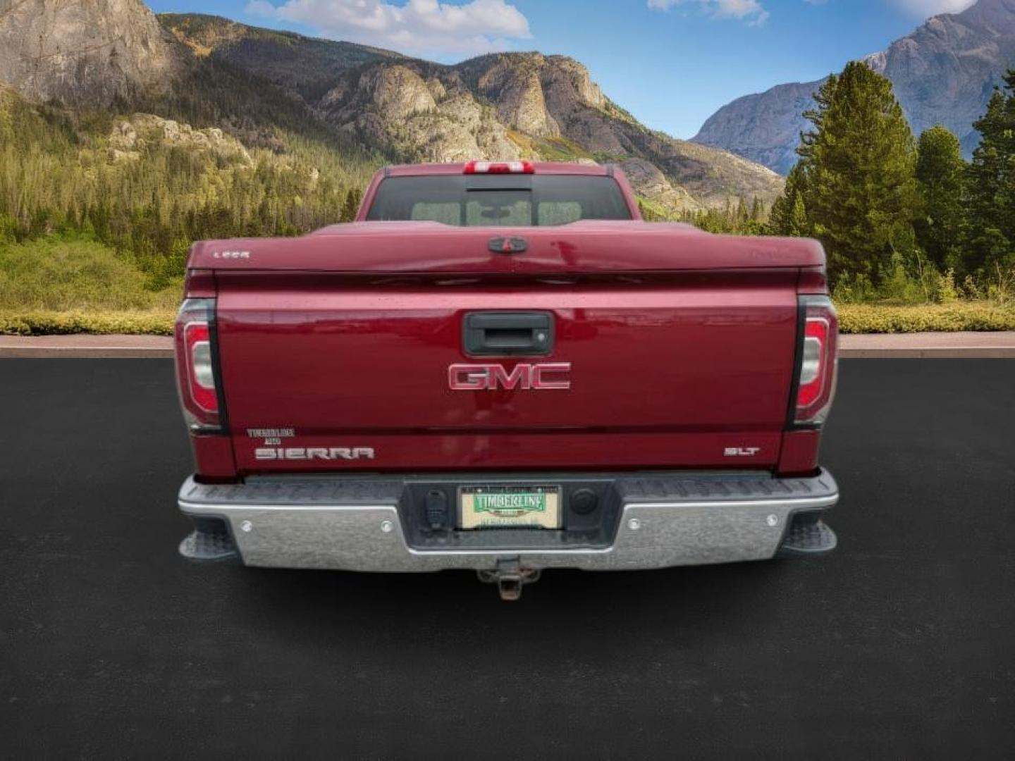 2017 RED /Jet Black GMC Sierra 1500 (1GTV2NEC1HZ) with an 53L V8 VORTEC engine, Automatic transmission, located at 1175 N Woodruff Ave, Idaho Falls, ID, 83401, 43.506901, -111.999657 - At Timberline Auto, finding a great deal on your next vehicle is always easy! Our experienced sales staff's goal is to help find you the right vehicle at the right price! Our knowledgeable finance department has options for almost any credit score. We offer extended service contract options to prote - Photo#3