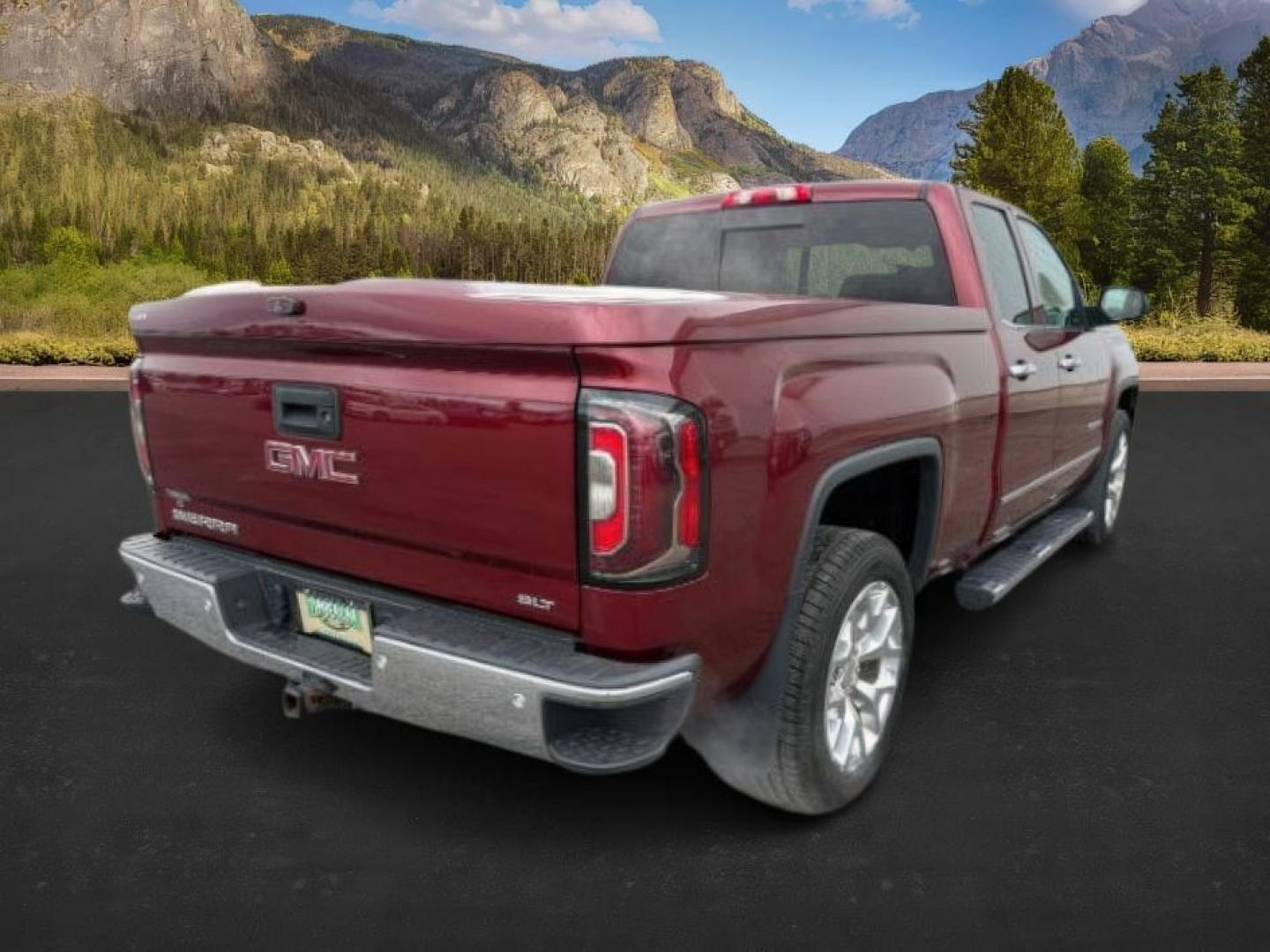 2017 RED /Jet Black GMC Sierra 1500 (1GTV2NEC1HZ) with an 53L V8 VORTEC engine, Automatic transmission, located at 1175 N Woodruff Ave, Idaho Falls, ID, 83401, 43.506901, -111.999657 - At Timberline Auto, finding a great deal on your next vehicle is always easy! Our experienced sales staff's goal is to help find you the right vehicle at the right price! Our knowledgeable finance department has options for almost any credit score. We offer extended service contract options to prote - Photo#6
