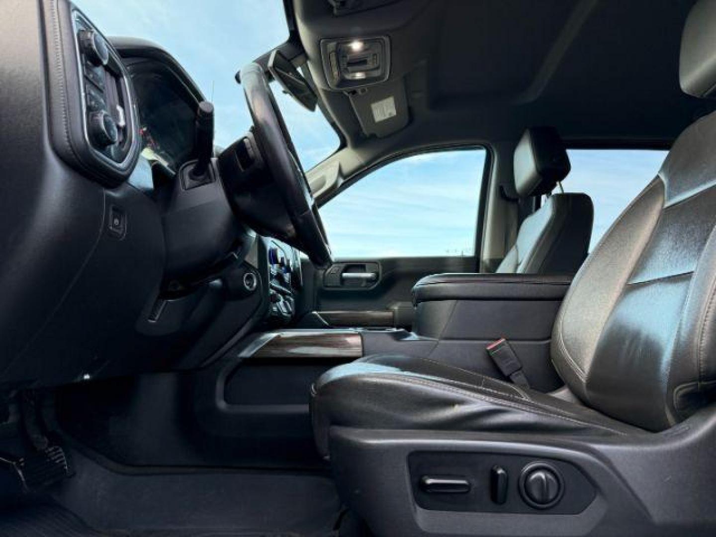 2021 GRAY /Jet Black Chevrolet Silverado 1500 (1GCPYFED5MZ) with an EcoTec3 62L V-8 gasoline direct injection engine, Automatic transmission, located at 1175 N Woodruff Ave, Idaho Falls, ID, 83401, 43.506901, -111.999657 - At Timberline Auto, finding a great deal on your next vehicle is always easy! Our experienced sales staff's goal is to help find you the right vehicle at the right price! Our knowledgeable finance department has options for almost any credit score. We offer extended service contract options to prote - Photo#35