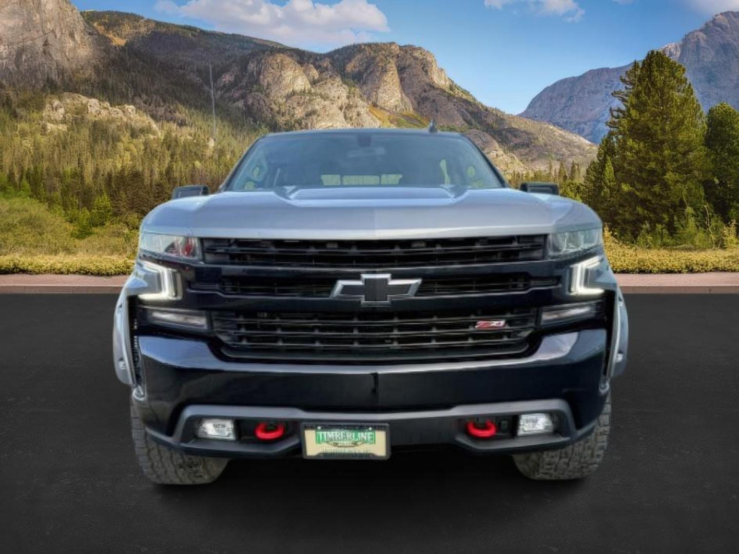 2021 GRAY /Jet Black Chevrolet Silverado 1500 (1GCPYFED5MZ) with an EcoTec3 62L V-8 gasoline direct injection engine, Automatic transmission, located at 1175 N Woodruff Ave, Idaho Falls, ID, 83401, 43.506901, -111.999657 - At Timberline Auto, finding a great deal on your next vehicle is always easy! Our experienced sales staff's goal is to help find you the right vehicle at the right price! Our knowledgeable finance department has options for almost any credit score. We offer extended service contract options to prote - Photo#5