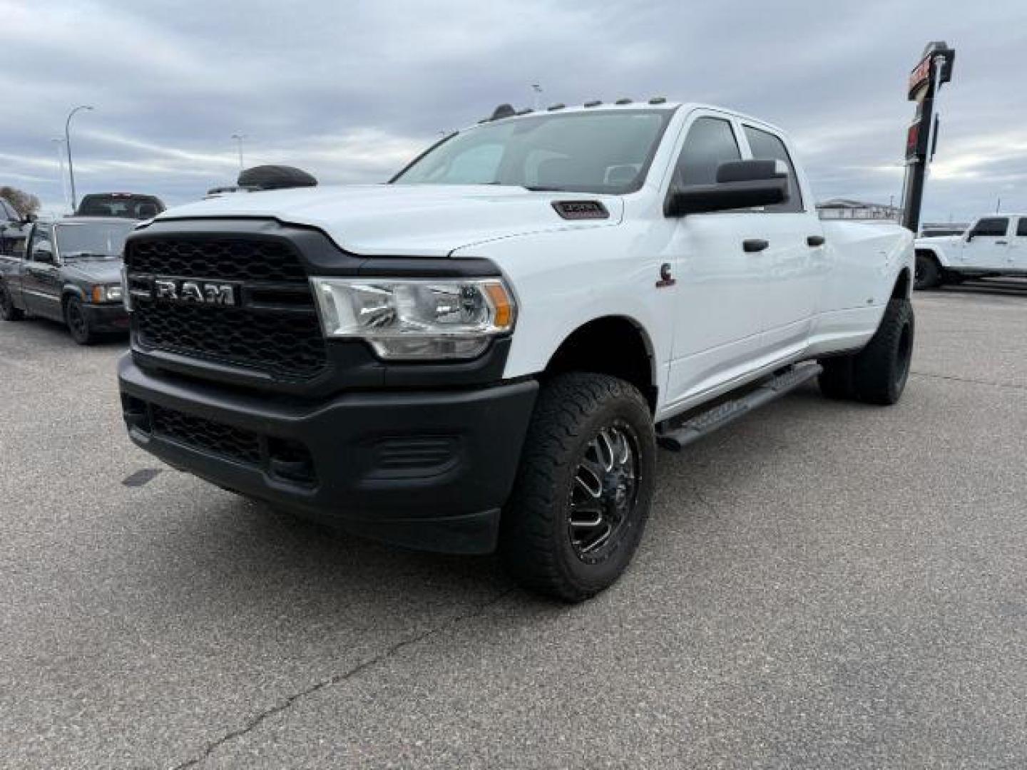 2020 WHITE /CLOTH Ram 3500 (3C63RRGL9LG) with an 67L engine, Automatic transmission, located at 1175 N Woodruff Ave, Idaho Falls, ID, 83401, 43.506901, -111.999657 - At Timberline Auto, finding a great deal on your next vehicle is always easy! Our experienced sales staff's goal is to help find you the right vehicle at the right price! Our knowledgeable finance department has options for almost any credit score. We offer extended service contract options to prote - Photo#1