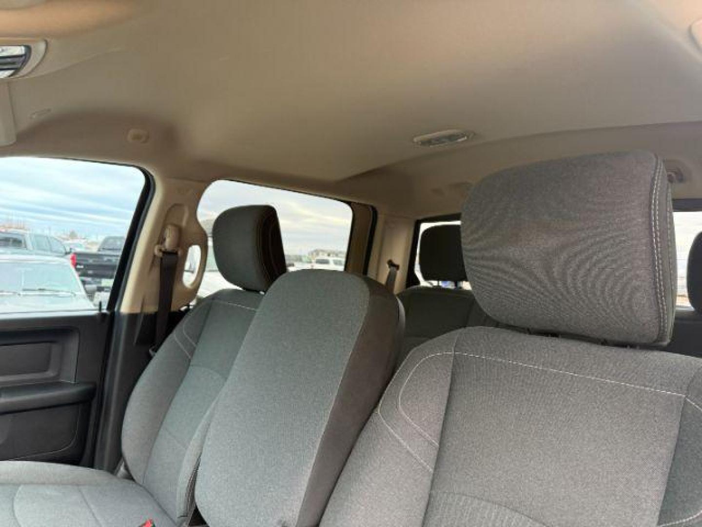 2020 WHITE /CLOTH Ram 3500 (3C63RRGL9LG) with an 67L engine, Automatic transmission, located at 1175 N Woodruff Ave, Idaho Falls, ID, 83401, 43.506901, -111.999657 - At Timberline Auto, finding a great deal on your next vehicle is always easy! Our experienced sales staff's goal is to help find you the right vehicle at the right price! Our knowledgeable finance department has options for almost any credit score. We offer extended service contract options to prote - Photo#18