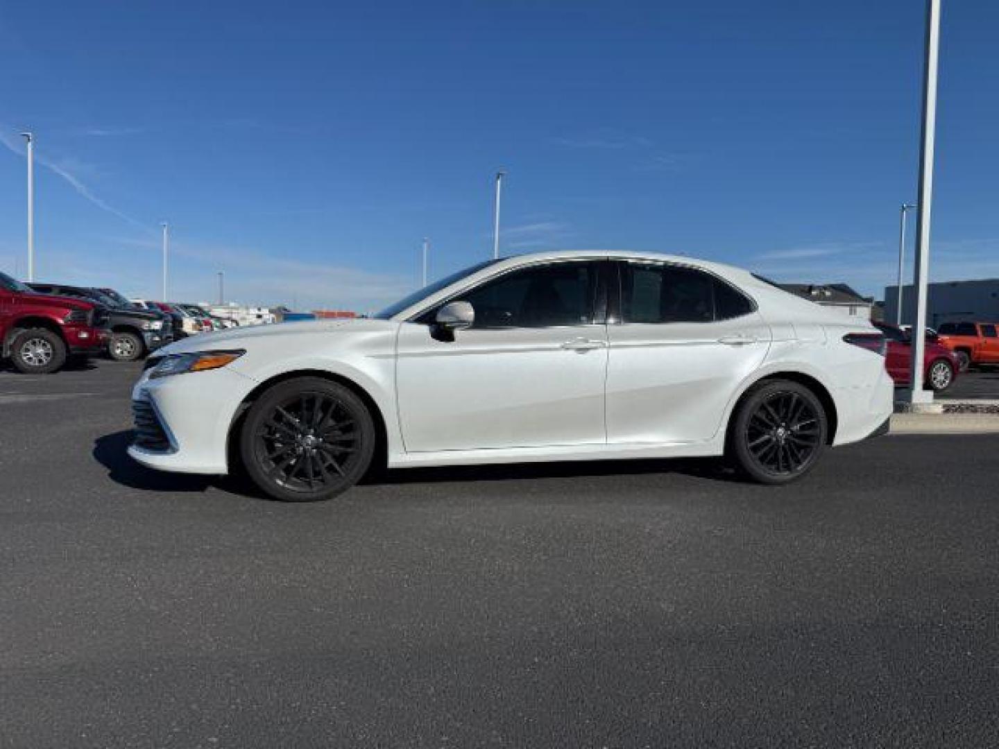 2021 Wind Chill Pearl /Black Toyota Camry (4T1F11BK0MU) with an 25L I-4 portdirect injection engine, Automatic transmission, located at 1175 N Woodruff Ave, Idaho Falls, ID, 83401, 43.506901, -111.999657 - At Timberline Auto, finding a great deal on your next vehicle is always easy! Our experienced sales staff's goal is to help find you the right vehicle at the right price! Our knowledgeable finance department has options for almost any credit score. We offer extended service contract options to prote - Photo#1