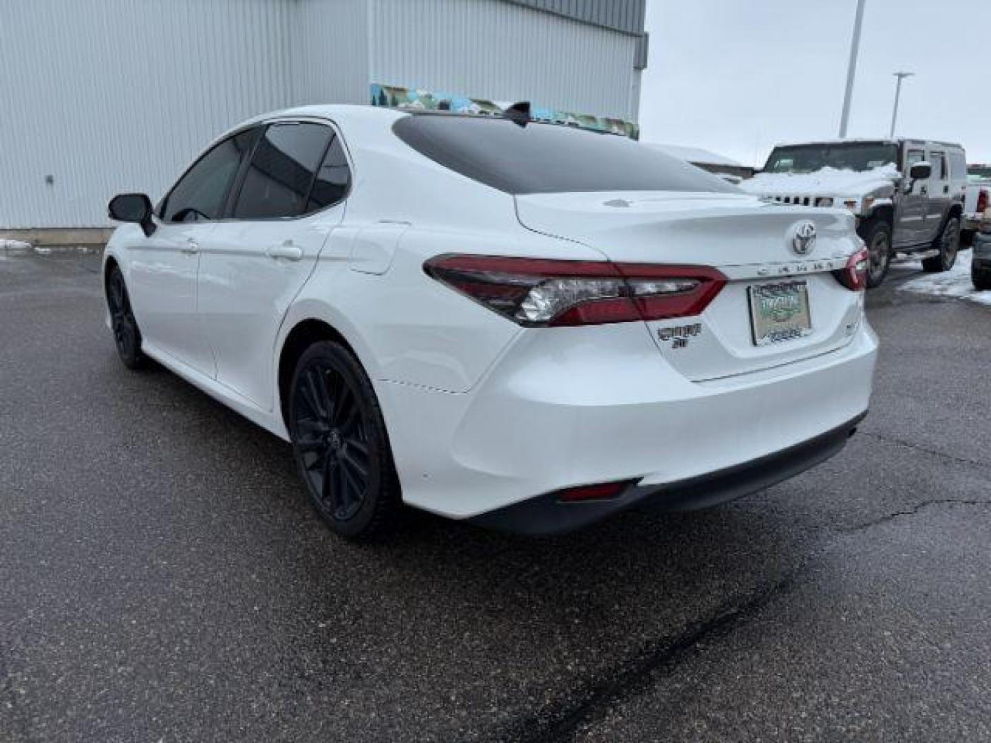 2021 Wind Chill Pearl /Black Toyota Camry (4T1F11BK0MU) with an 25L I-4 portdirect injection engine, Automatic transmission, located at 1175 N Woodruff Ave, Idaho Falls, ID, 83401, 43.506901, -111.999657 - Photo#28