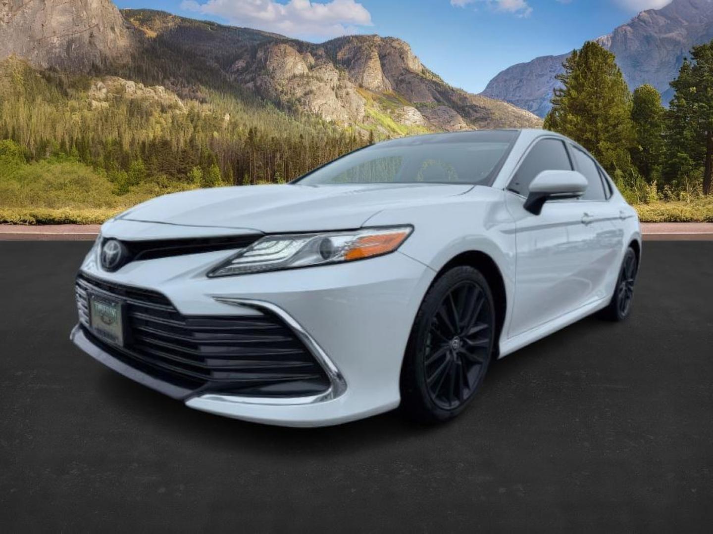 2021 Wind Chill Pearl /Black Toyota Camry (4T1F11BK0MU) with an 25L I-4 portdirect injection engine, Automatic transmission, located at 1175 N Woodruff Ave, Idaho Falls, ID, 83401, 43.506901, -111.999657 - Photo#0