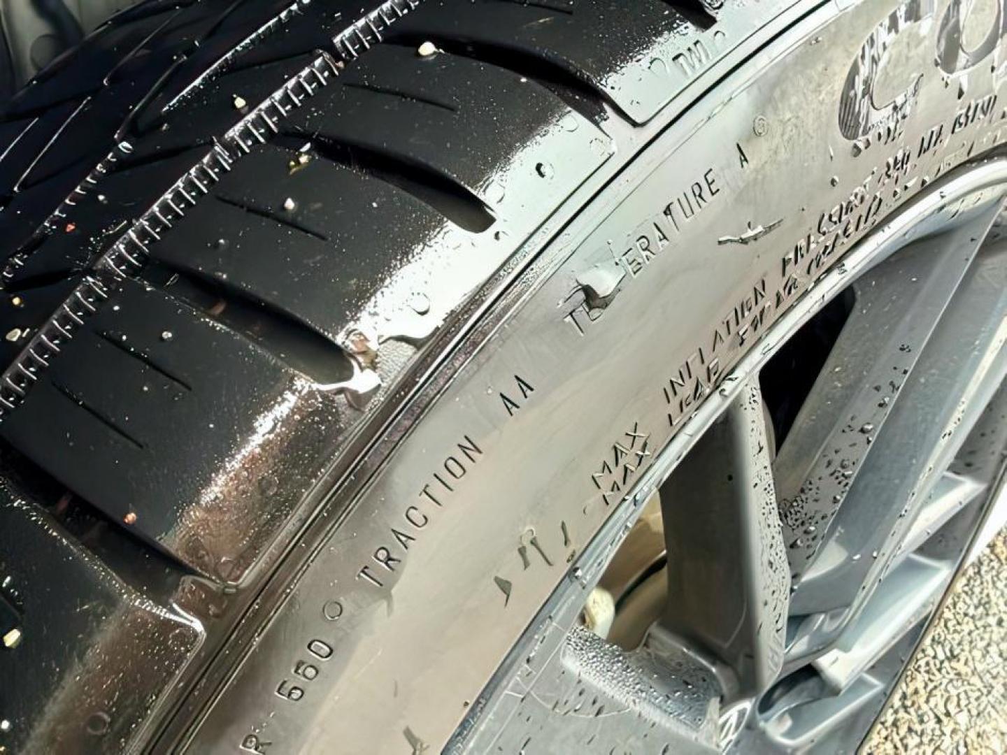 2021 Wind Chill Pearl /Black Toyota Camry (4T1F11BK0MU) with an 25L I-4 portdirect injection engine, Automatic transmission, located at 1175 N Woodruff Ave, Idaho Falls, ID, 83401, 43.506901, -111.999657 - Photo#9