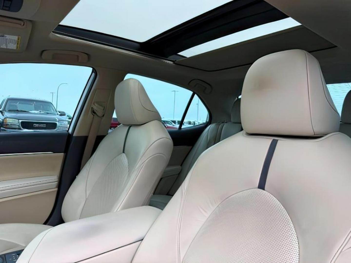 2021 Wind Chill Pearl /Black Toyota Camry (4T1F11BK0MU) with an 25L I-4 portdirect injection engine, Automatic transmission, located at 1175 N Woodruff Ave, Idaho Falls, ID, 83401, 43.506901, -111.999657 - Photo#21