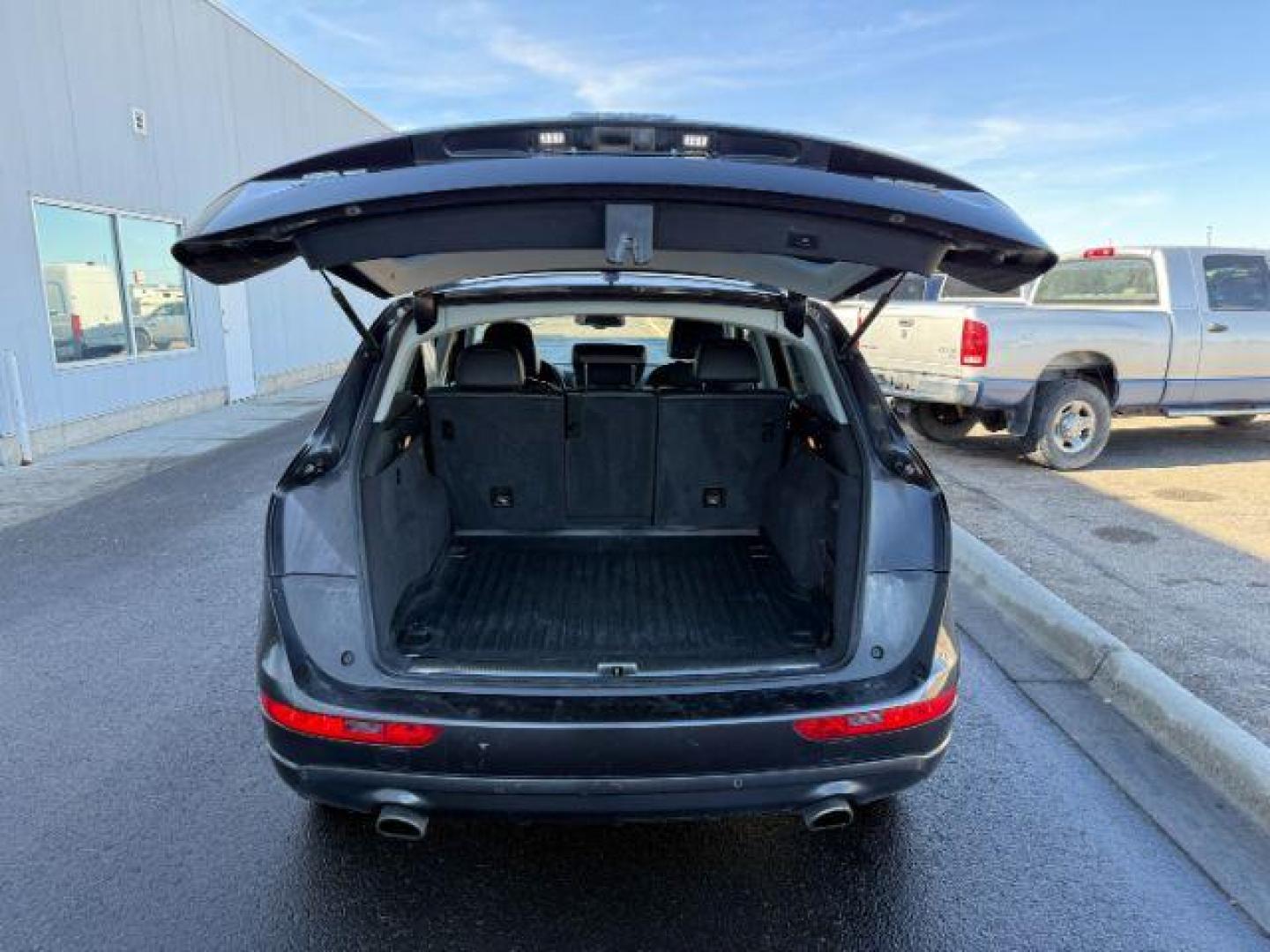 2014 GRAY /Black Audi Q5 (WA1LFAFP9EA) with an 2L I-4 gasoline direct injection engine, Automatic transmission, located at 1175 N Woodruff Ave, Idaho Falls, ID, 83401, 43.506901, -111.999657 - At Timberline Auto, finding a great deal on your next vehicle is always easy! Our experienced sales staff's goal is to help find you the right vehicle at the right price! Our knowledgeable finance department has options for almost any credit score. We offer extended service contract options to prote - Photo#32