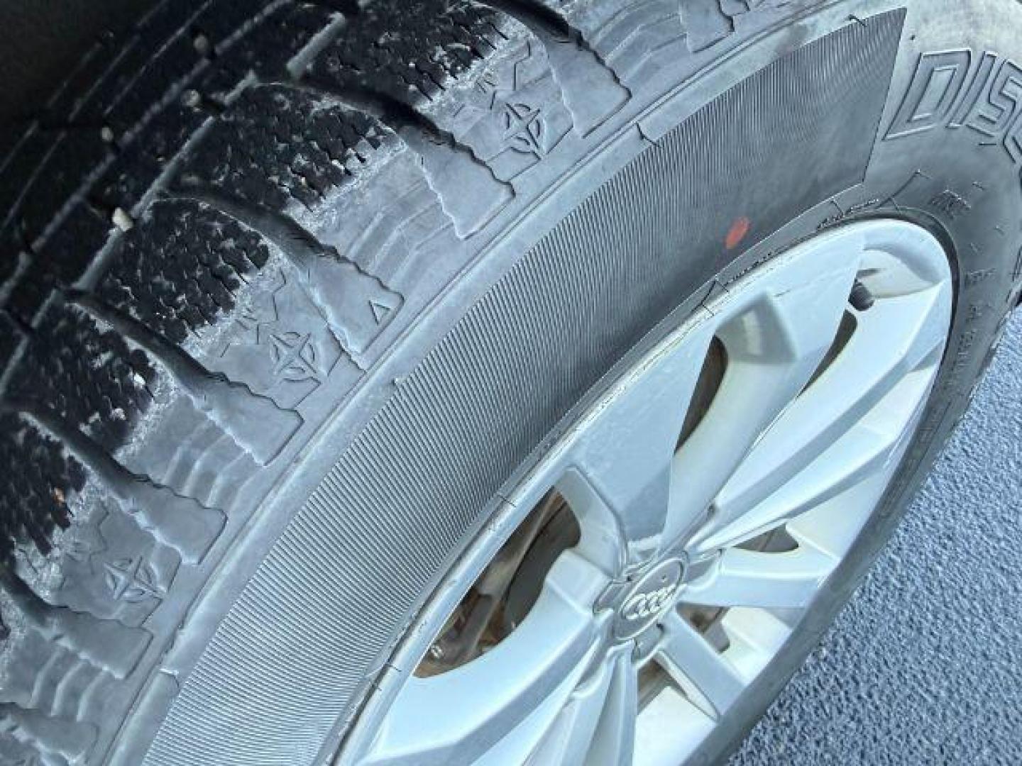 2014 GRAY /Black Audi Q5 (WA1LFAFP9EA) with an 2L I-4 gasoline direct injection engine, Automatic transmission, located at 1175 N Woodruff Ave, Idaho Falls, ID, 83401, 43.506901, -111.999657 - At Timberline Auto, finding a great deal on your next vehicle is always easy! Our experienced sales staff's goal is to help find you the right vehicle at the right price! Our knowledgeable finance department has options for almost any credit score. We offer extended service contract options to prote - Photo#39