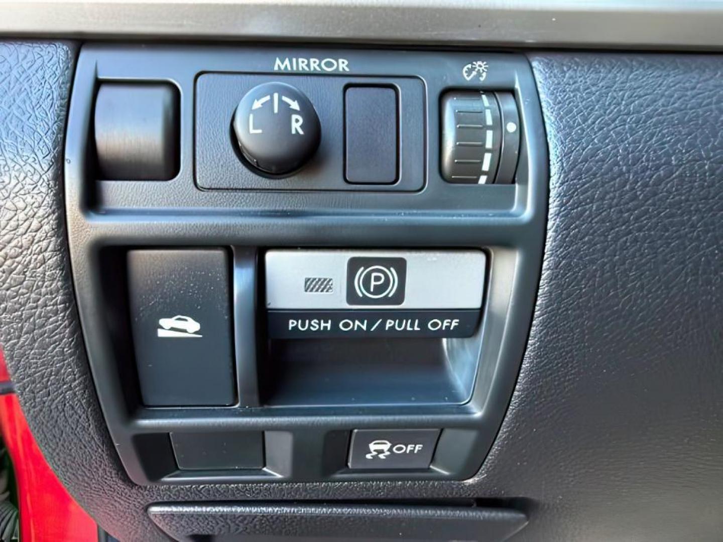 2014 MAROON /CLOTH Subaru Outback (4S4BRBCC5E3) with an 25L I4 engine, Automatic transmission, located at 1175 N Woodruff Ave, Idaho Falls, ID, 83401, 43.506901, -111.999657 - At Timberline Auto, finding a great deal on your next vehicle is always easy! Our experienced sales staff's goal is to help find you the right vehicle at the right price! Our knowledgeable finance department has options for almost any credit score. We offer extended service contract options to prote - Photo#17