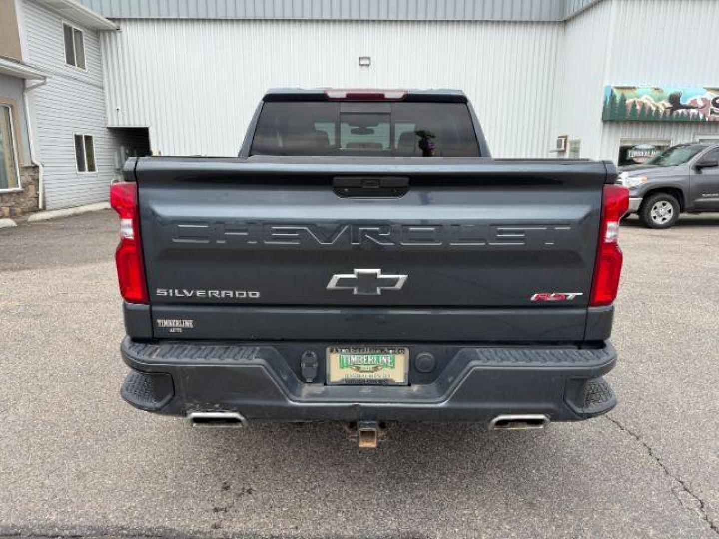 2019 Northsky Blue Metallic /Jet Black Chevrolet Silverado 1500 (1GCUYEED8KZ) with an EcoTec3 53L V-8 gasoline direct injection engine, Automatic transmission, located at 1175 N Woodruff Ave, Idaho Falls, ID, 83401, 43.506901, -111.999657 - At Timberline Auto, finding a great deal on your next vehicle is always easy! Our experienced sales staff's goal is to help find you the right vehicle at the right price! Our knowledgeable finance department has options for almost any credit score. We offer extended service contract options to prote - Photo#29