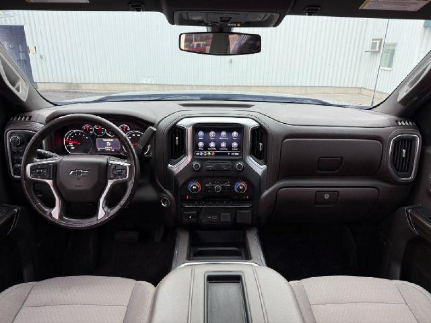 2019 Northsky Blue Metallic /Jet Black Chevrolet Silverado 1500 (1GCUYEED8KZ) with an EcoTec3 53L V-8 gasoline direct injection engine, Automatic transmission, located at 1175 N Woodruff Ave, Idaho Falls, ID, 83401, 43.506901, -111.999657 - At Timberline Auto, finding a great deal on your next vehicle is always easy! Our experienced sales staff's goal is to help find you the right vehicle at the right price! Our knowledgeable finance department has options for almost any credit score. We offer extended service contract options to prote - Photo#48