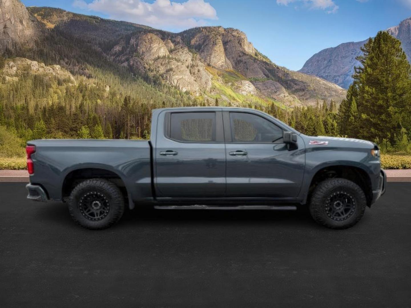 2019 Northsky Blue Metallic /Jet Black Chevrolet Silverado 1500 (1GCUYEED8KZ) with an EcoTec3 53L V-8 gasoline direct injection engine, Automatic transmission, located at 1175 N Woodruff Ave, Idaho Falls, ID, 83401, 43.506901, -111.999657 - At Timberline Auto, finding a great deal on your next vehicle is always easy! Our experienced sales staff's goal is to help find you the right vehicle at the right price! Our knowledgeable finance department has options for almost any credit score. We offer extended service contract options to prote - Photo#7