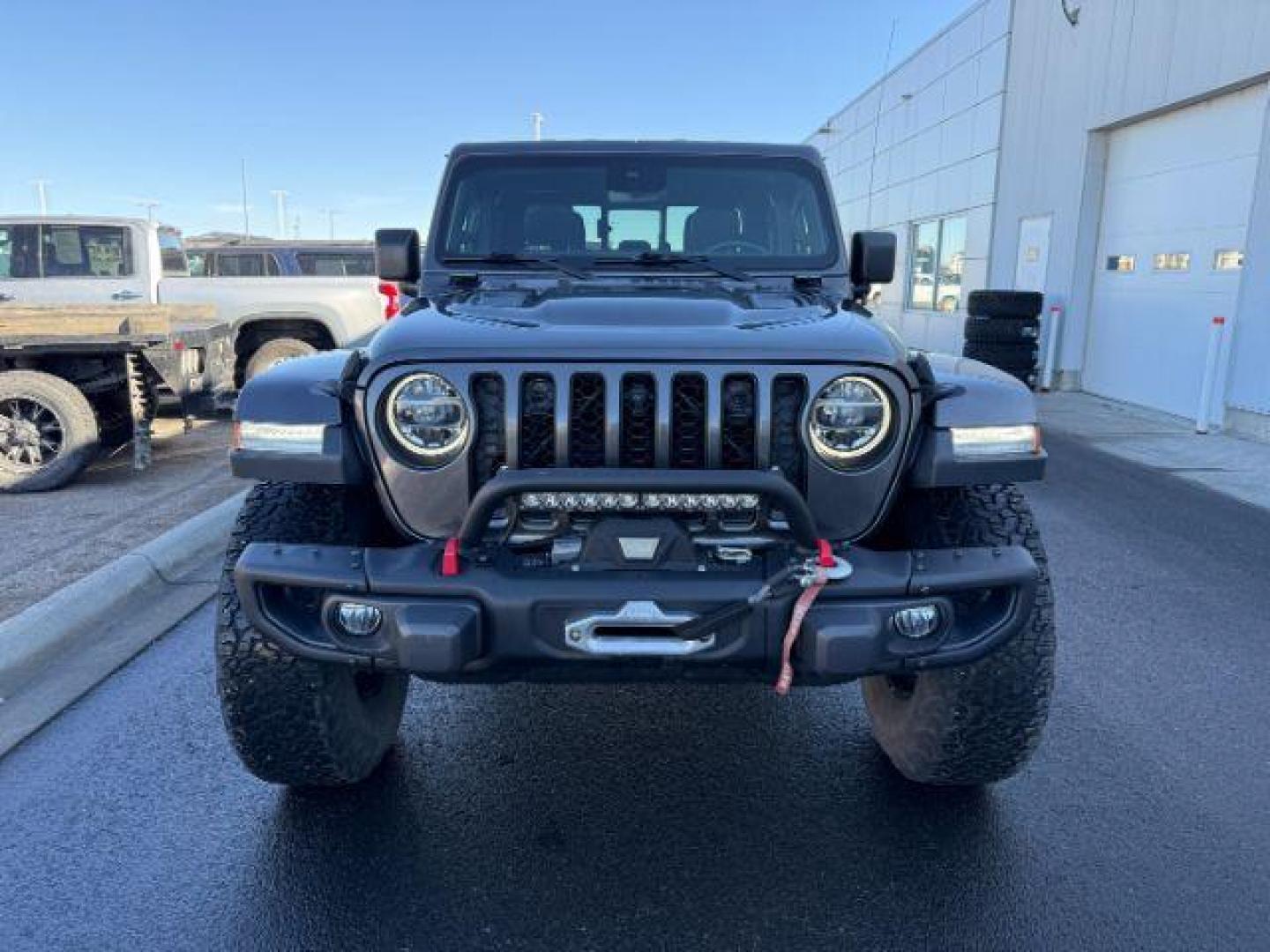 2020 GRAY /Black Jeep Gladiator (1C6JJTBG3LL) with an 36L V-6 DOHC engine, Automatic transmission, located at 1175 N Woodruff Ave, Idaho Falls, ID, 83401, 43.506901, -111.999657 - At Timberline Auto, finding a great deal on your next vehicle is always easy! Our experienced sales staff's goal is to help find you the right vehicle at the right price! Our knowledgeable finance department has options for almost any credit score. We offer extended service contract options to prote - Photo#37