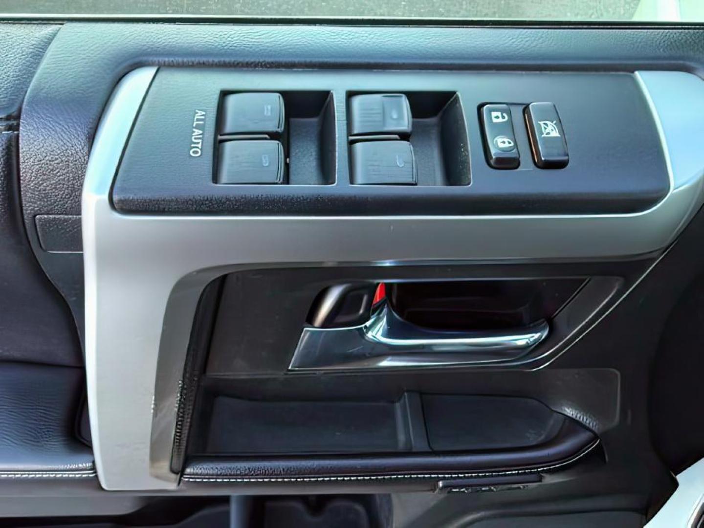 2016 WHITE /Black Toyota 4Runner (JTEBU5JR2G5) with an 4L V-6 DOHC engine, Automatic transmission, located at 1175 N Woodruff Ave, Idaho Falls, ID, 83401, 43.506901, -111.999657 - At Timberline Auto, finding a great deal on your next vehicle is always easy! Our experienced sales staff's goal is to help find you the right vehicle at the right price! Our knowledgeable finance department has options for almost any credit score. We offer extended service contract options to prote - Photo#23