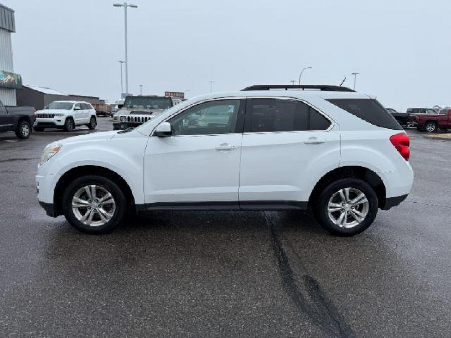 2015 WHITE /Jet Black Chevrolet Equinox (1GNFLGEK9FZ) with an ECOTEC 24L I-4 gasoline direct injection engine, Automatic transmission, located at 1175 N Woodruff Ave, Idaho Falls, ID, 83401, 43.506901, -111.999657 - At Timberline Auto, finding a great deal on your next vehicle is always easy! Our experienced sales staff's goal is to help find you the right vehicle at the right price! Our knowledgeable finance department has options for almost any credit score. We offer extended service contract options to prote - Photo#25