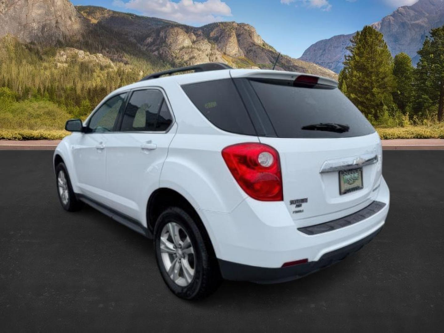2015 WHITE /Jet Black Chevrolet Equinox (1GNFLGEK9FZ) with an ECOTEC 24L I-4 gasoline direct injection engine, Automatic transmission, located at 1175 N Woodruff Ave, Idaho Falls, ID, 83401, 43.506901, -111.999657 - At Timberline Auto, finding a great deal on your next vehicle is always easy! Our experienced sales staff's goal is to help find you the right vehicle at the right price! Our knowledgeable finance department has options for almost any credit score. We offer extended service contract options to prote - Photo#2