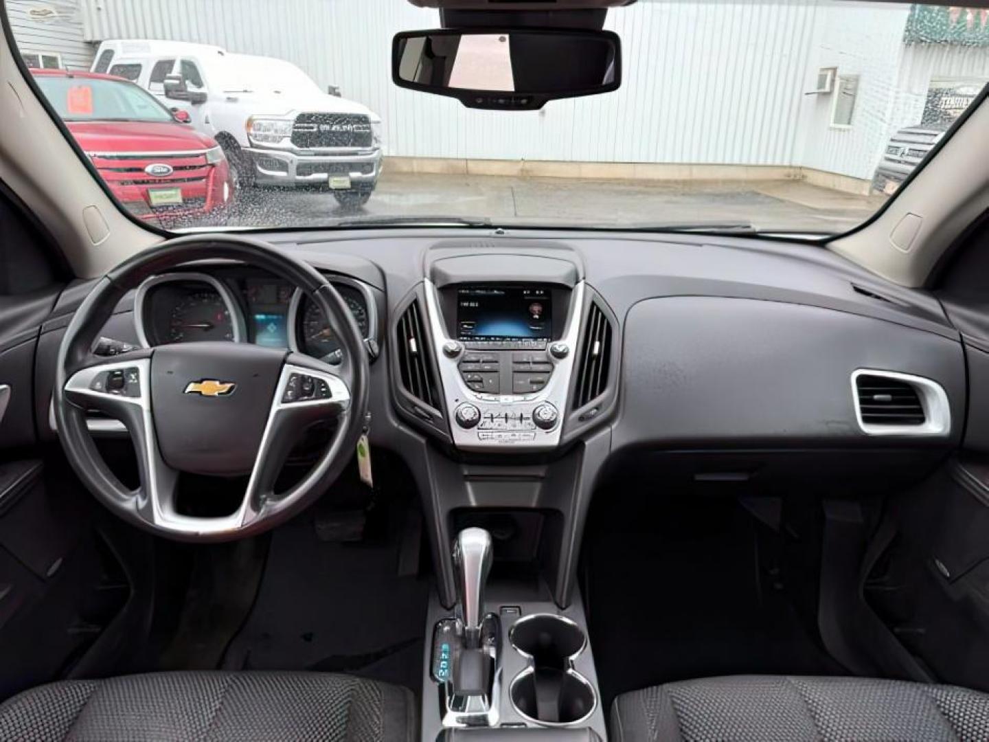 2015 WHITE /Jet Black Chevrolet Equinox (1GNFLGEK9FZ) with an ECOTEC 24L I-4 gasoline direct injection engine, Automatic transmission, located at 1175 N Woodruff Ave, Idaho Falls, ID, 83401, 43.506901, -111.999657 - At Timberline Auto, finding a great deal on your next vehicle is always easy! Our experienced sales staff's goal is to help find you the right vehicle at the right price! Our knowledgeable finance department has options for almost any credit score. We offer extended service contract options to prote - Photo#21