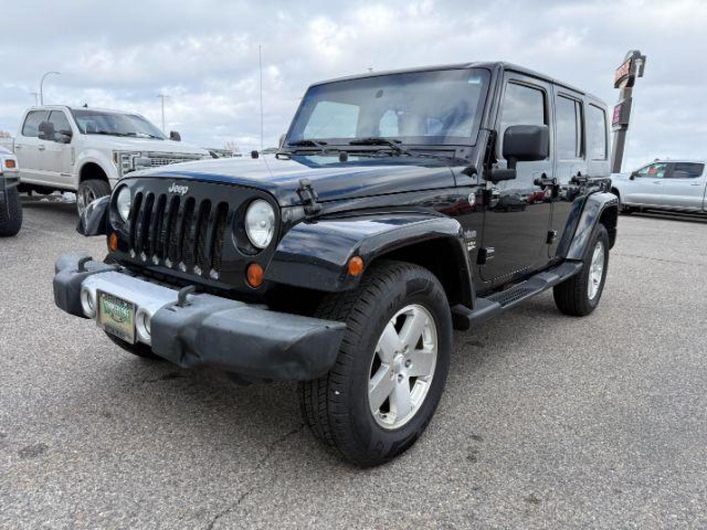 2008 BLACK /Dark Slate Gray/Med Slate Gray Jeep Wrangler (1J4GA59148L) with an 38L V-6 regular unleaded engine, Automatic transmission, located at 1175 N Woodruff Ave, Idaho Falls, ID, 83401, 43.506901, -111.999657 - At Timberline Auto, finding a great deal on your next vehicle is always easy! Our experienced sales staff's goal is to help find you the right vehicle at the right price! Our knowledgeable finance department has options for almost any credit score. We offer extended service contract options to prote - Photo#21