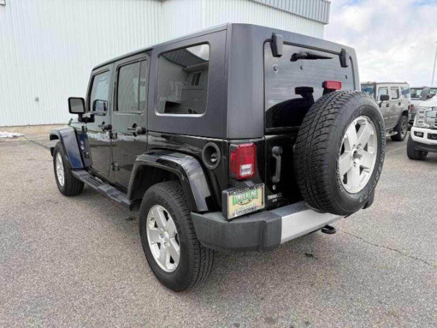 2008 BLACK /Dark Slate Gray/Med Slate Gray Jeep Wrangler (1J4GA59148L) with an 38L V-6 regular unleaded engine, Automatic transmission, located at 1175 N Woodruff Ave, Idaho Falls, ID, 83401, 43.506901, -111.999657 - At Timberline Auto, finding a great deal on your next vehicle is always easy! Our experienced sales staff's goal is to help find you the right vehicle at the right price! Our knowledgeable finance department has options for almost any credit score. We offer extended service contract options to prote - Photo#23