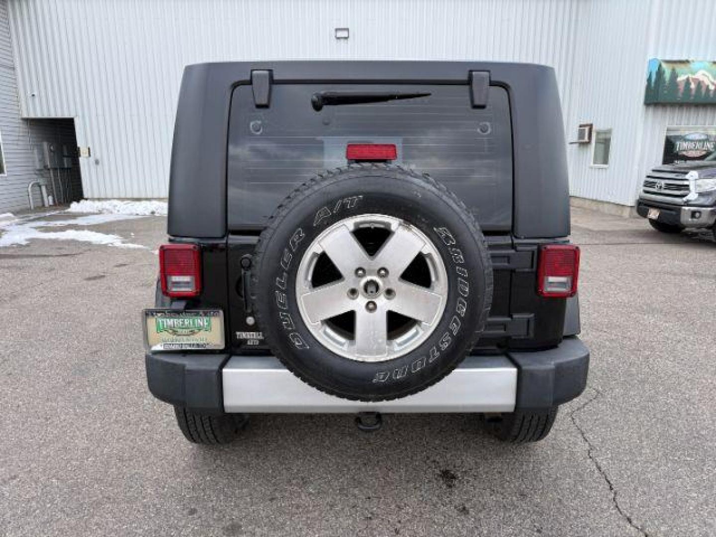 2008 BLACK /Dark Slate Gray/Med Slate Gray Jeep Wrangler (1J4GA59148L) with an 38L V-6 regular unleaded engine, Automatic transmission, located at 1175 N Woodruff Ave, Idaho Falls, ID, 83401, 43.506901, -111.999657 - At Timberline Auto, finding a great deal on your next vehicle is always easy! Our experienced sales staff's goal is to help find you the right vehicle at the right price! Our knowledgeable finance department has options for almost any credit score. We offer extended service contract options to prote - Photo#24