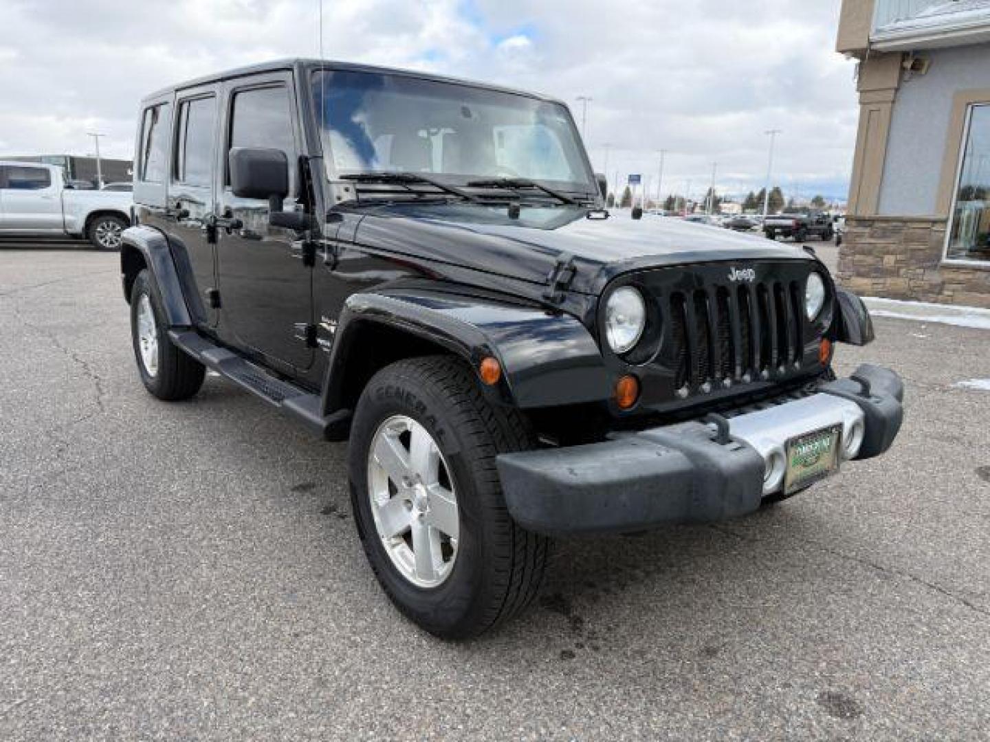 2008 BLACK /Dark Slate Gray/Med Slate Gray Jeep Wrangler (1J4GA59148L) with an 38L V-6 regular unleaded engine, Automatic transmission, located at 1175 N Woodruff Ave, Idaho Falls, ID, 83401, 43.506901, -111.999657 - At Timberline Auto, finding a great deal on your next vehicle is always easy! Our experienced sales staff's goal is to help find you the right vehicle at the right price! Our knowledgeable finance department has options for almost any credit score. We offer extended service contract options to prote - Photo#29