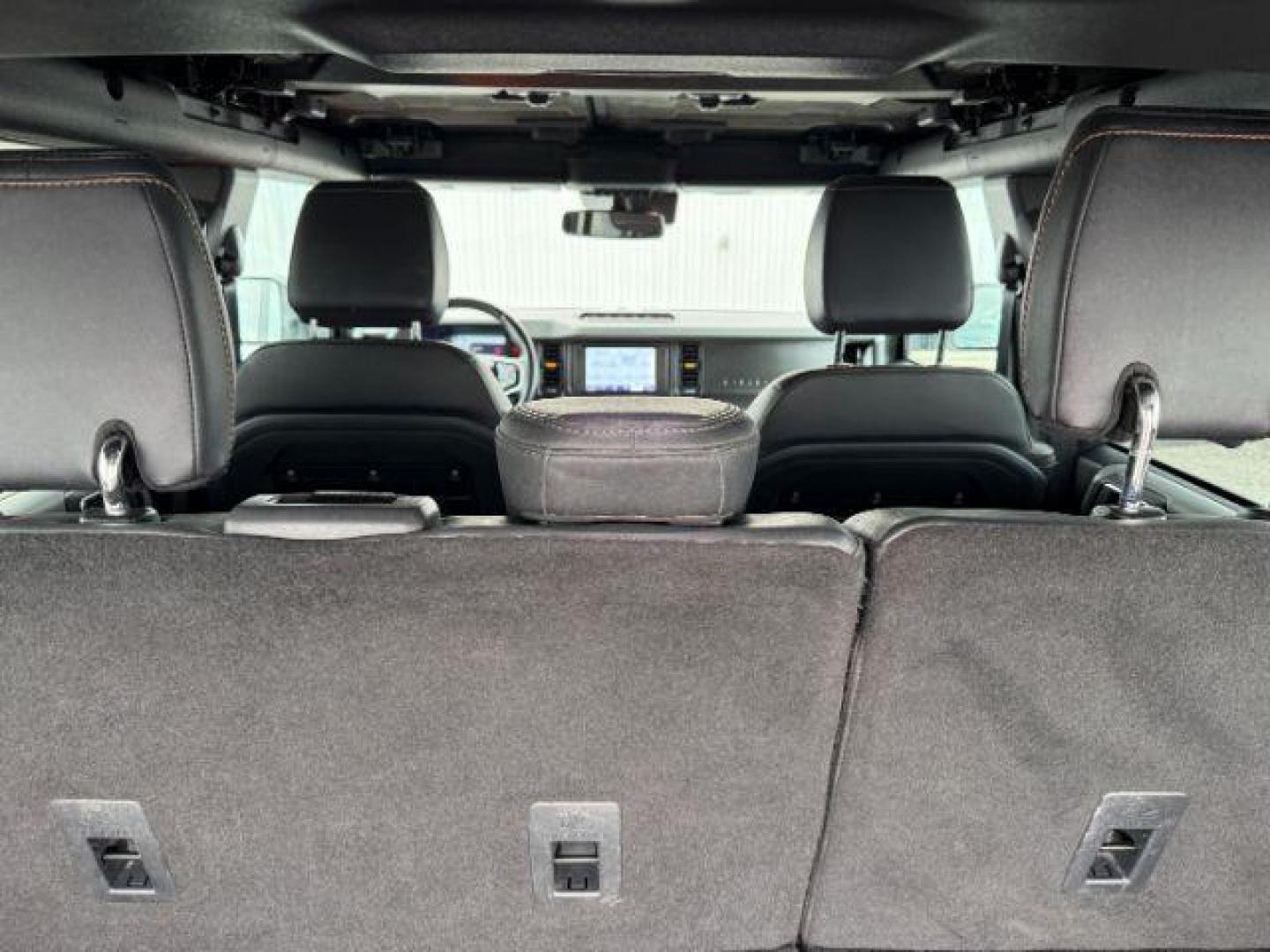 2022 GREEN /Black Onyx Ford Bronco (1FMEE5DPXNL) with an EcoBoost 27L V-6 portdirect injection engine, Automatic transmission, located at 1175 N Woodruff Ave, Idaho Falls, ID, 83401, 43.506901, -111.999657 - At Timberline Auto, finding a great deal on your next vehicle is always easy! Our experienced sales staff's goal is to help find you the right vehicle at the right price! Our knowledgeable finance department has options for almost any credit score. We offer extended service contract options to prote - Photo#30