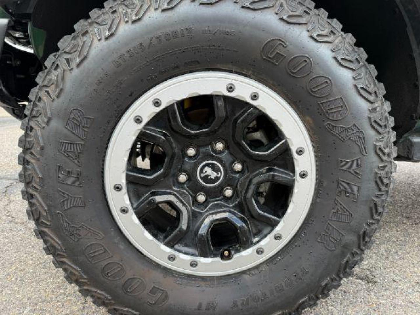 2022 GREEN /Black Onyx Ford Bronco (1FMEE5DPXNL) with an EcoBoost 27L V-6 portdirect injection engine, Automatic transmission, located at 1175 N Woodruff Ave, Idaho Falls, ID, 83401, 43.506901, -111.999657 - At Timberline Auto, finding a great deal on your next vehicle is always easy! Our experienced sales staff's goal is to help find you the right vehicle at the right price! Our knowledgeable finance department has options for almost any credit score. We offer extended service contract options to prote - Photo#36