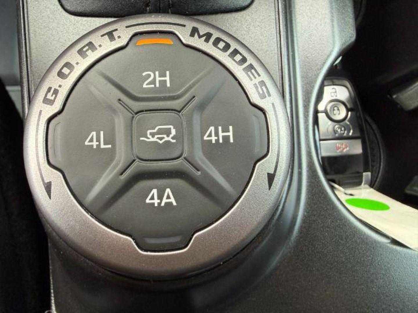 2022 GREEN /Black Onyx Ford Bronco (1FMEE5DPXNL) with an EcoBoost 27L V-6 portdirect injection engine, Automatic transmission, located at 1175 N Woodruff Ave, Idaho Falls, ID, 83401, 43.506901, -111.999657 - At Timberline Auto, finding a great deal on your next vehicle is always easy! Our experienced sales staff's goal is to help find you the right vehicle at the right price! Our knowledgeable finance department has options for almost any credit score. We offer extended service contract options to prote - Photo#44