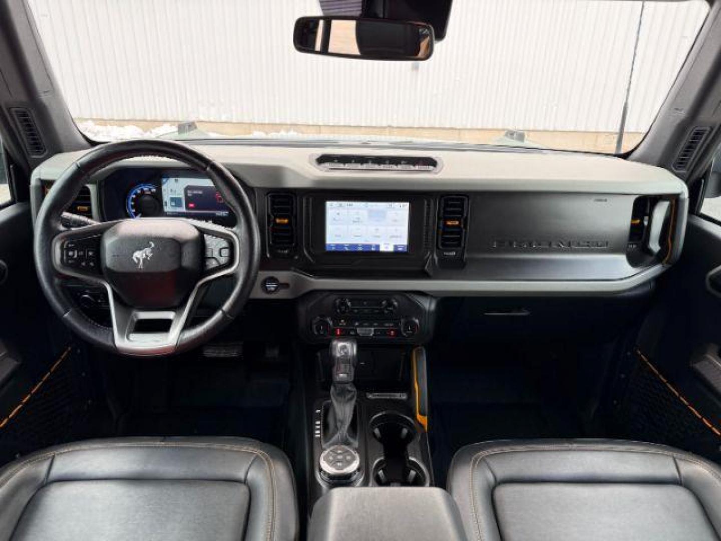 2022 GREEN /Black Onyx Ford Bronco (1FMEE5DPXNL) with an EcoBoost 27L V-6 portdirect injection engine, Automatic transmission, located at 1175 N Woodruff Ave, Idaho Falls, ID, 83401, 43.506901, -111.999657 - At Timberline Auto, finding a great deal on your next vehicle is always easy! Our experienced sales staff's goal is to help find you the right vehicle at the right price! Our knowledgeable finance department has options for almost any credit score. We offer extended service contract options to prote - Photo#48