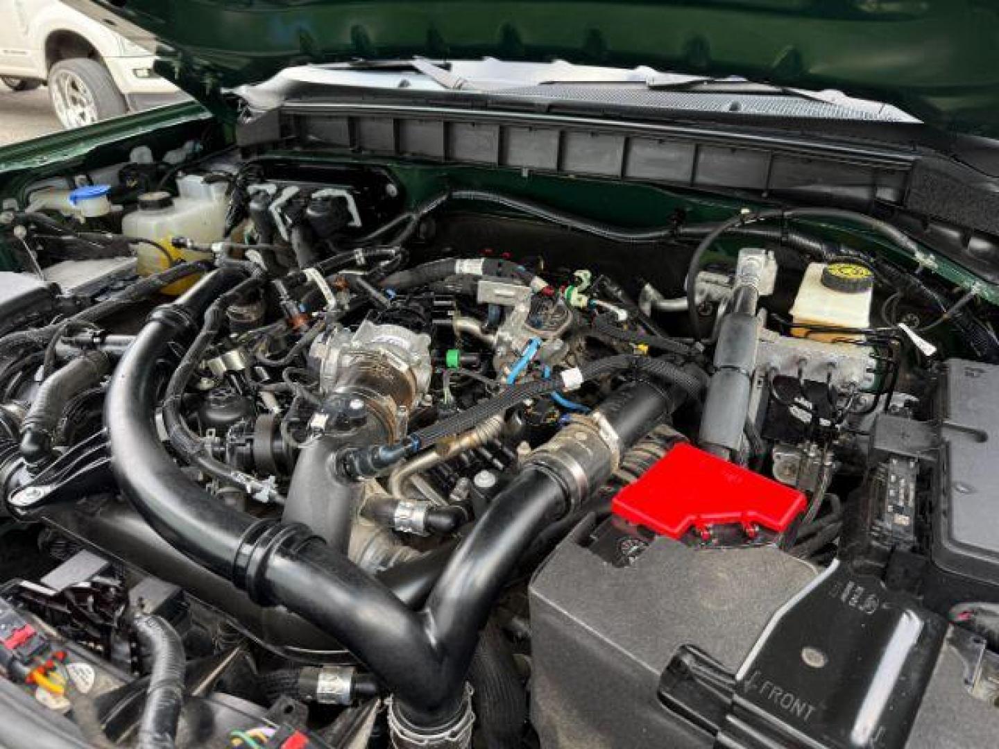 2022 GREEN /Black Onyx Ford Bronco (1FMEE5DPXNL) with an EcoBoost 27L V-6 portdirect injection engine, Automatic transmission, located at 1175 N Woodruff Ave, Idaho Falls, ID, 83401, 43.506901, -111.999657 - At Timberline Auto, finding a great deal on your next vehicle is always easy! Our experienced sales staff's goal is to help find you the right vehicle at the right price! Our knowledgeable finance department has options for almost any credit score. We offer extended service contract options to prote - Photo#50