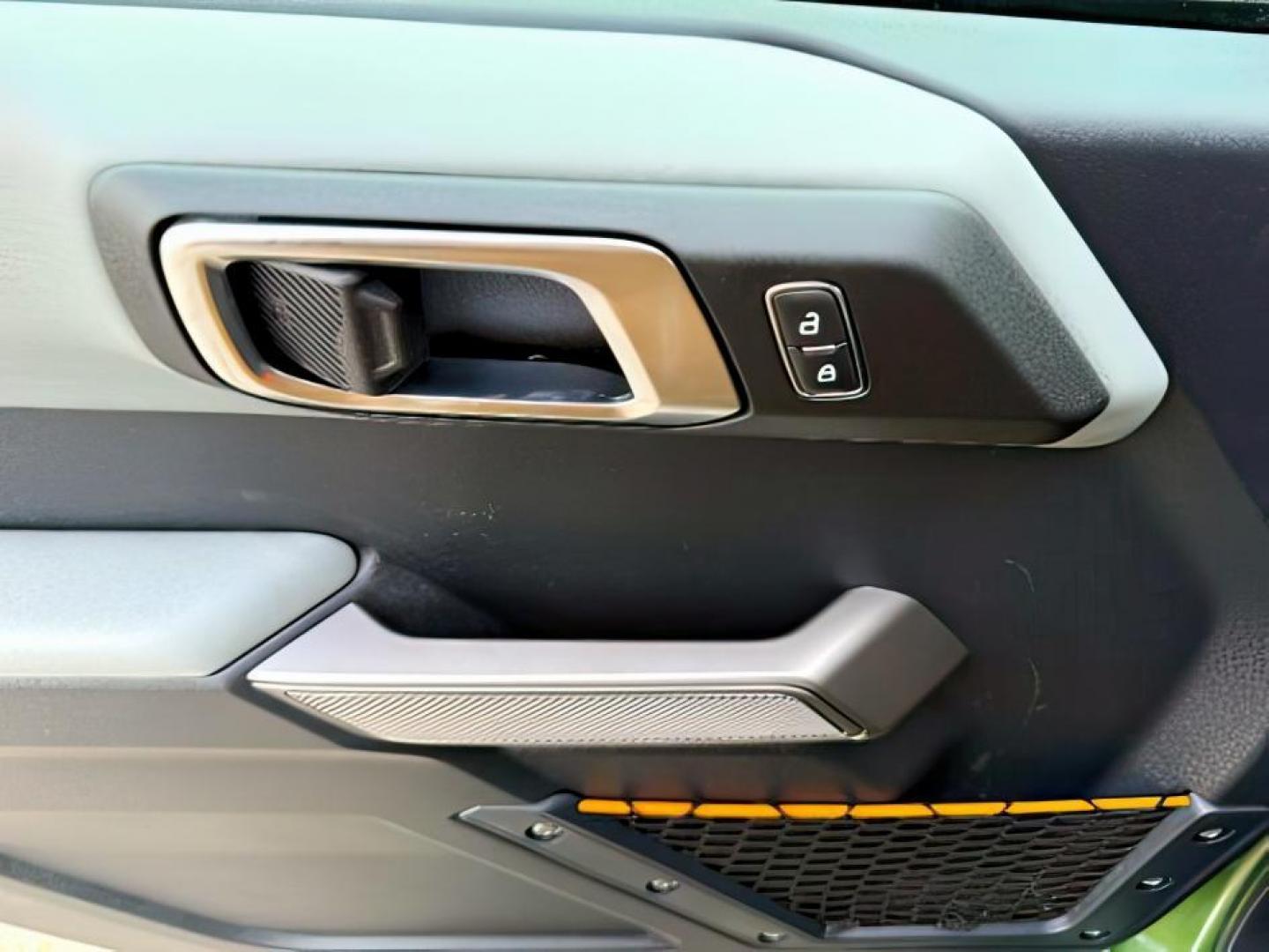 2022 GREEN /Black Onyx Ford Bronco (1FMEE5DPXNL) with an EcoBoost 27L V-6 portdirect injection engine, Automatic transmission, located at 1175 N Woodruff Ave, Idaho Falls, ID, 83401, 43.506901, -111.999657 - At Timberline Auto, finding a great deal on your next vehicle is always easy! Our experienced sales staff's goal is to help find you the right vehicle at the right price! Our knowledgeable finance department has options for almost any credit score. We offer extended service contract options to prote - Photo#22