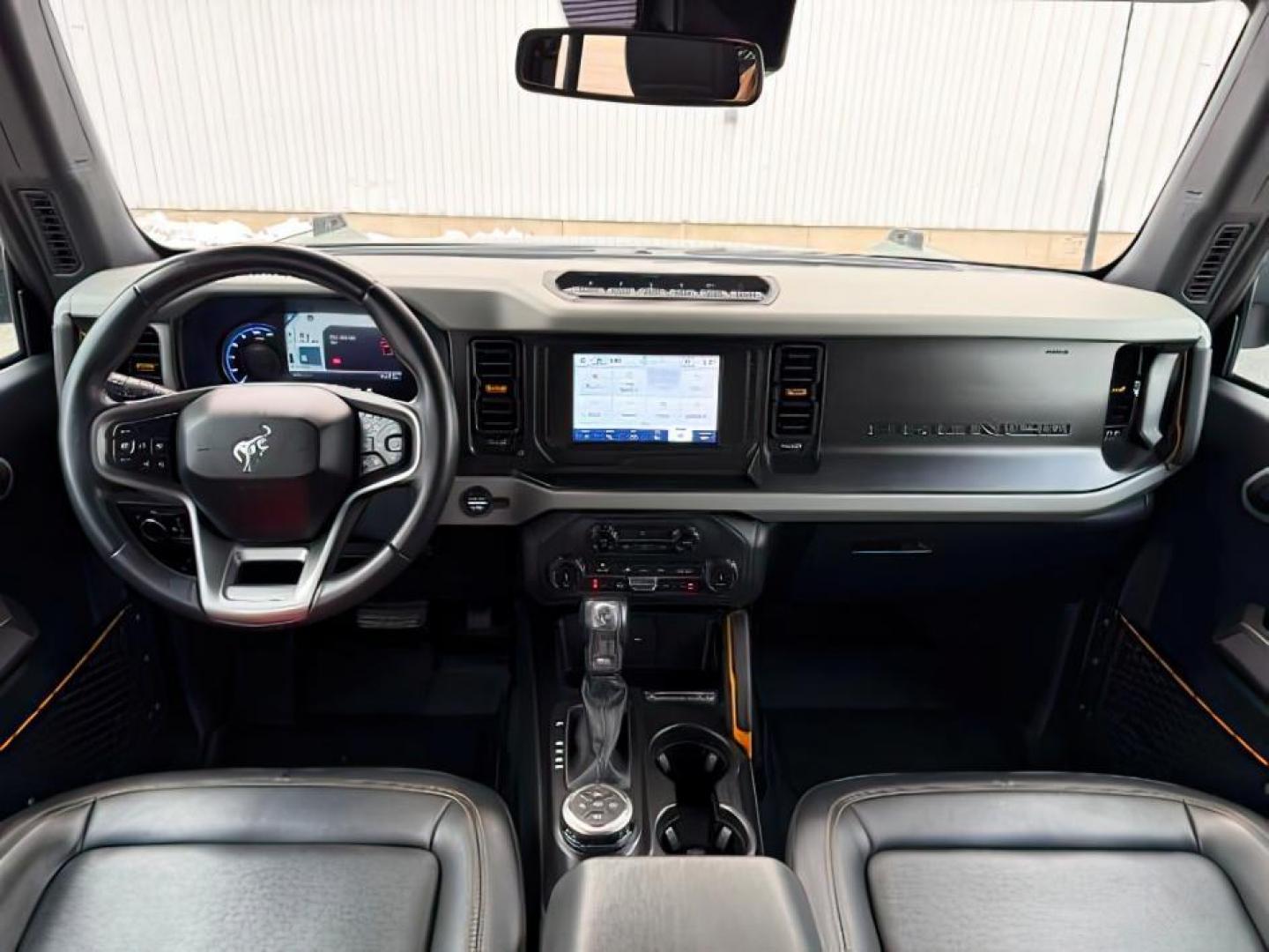 2022 GREEN /Black Onyx Ford Bronco (1FMEE5DPXNL) with an EcoBoost 27L V-6 portdirect injection engine, Automatic transmission, located at 1175 N Woodruff Ave, Idaho Falls, ID, 83401, 43.506901, -111.999657 - At Timberline Auto, finding a great deal on your next vehicle is always easy! Our experienced sales staff's goal is to help find you the right vehicle at the right price! Our knowledgeable finance department has options for almost any credit score. We offer extended service contract options to prote - Photo#23