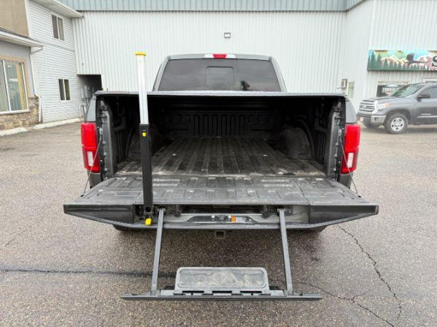 2020 GRAY /Black Ford F-150 (1FTFW1E42LK) with an EcoBoost 35L V-6 portdirect injection engine, Automatic transmission, located at 1175 N Woodruff Ave, Idaho Falls, ID, 83401, 43.506901, -111.999657 - At Timberline Auto, finding a great deal on your next vehicle is always easy! Our experienced sales staff's goal is to help find you the right vehicle at the right price! Our knowledgeable finance department has options for almost any credit score. We offer extended service contract options to prote - Photo#35